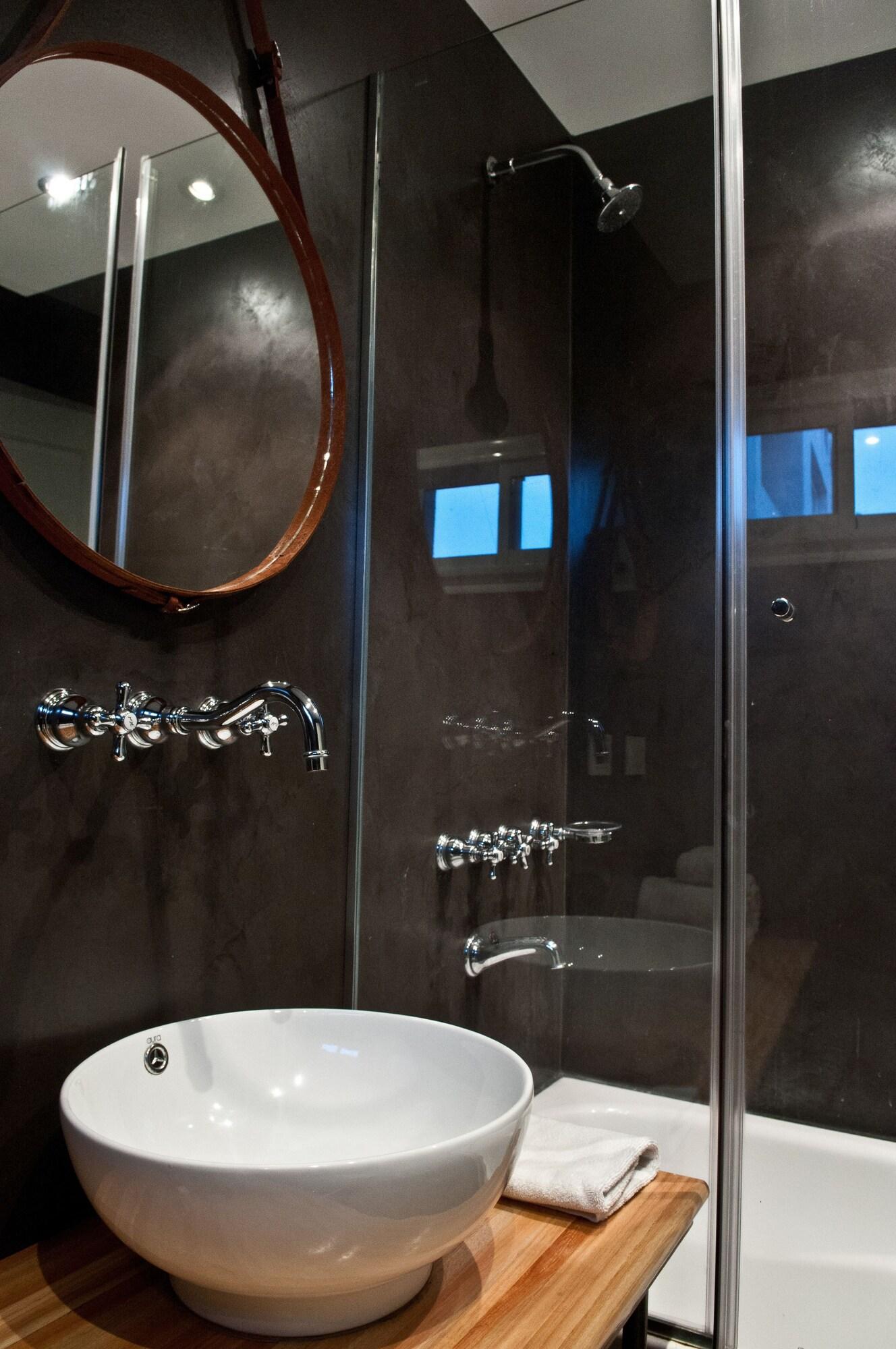 Double or Twin Deluxe Two Beds