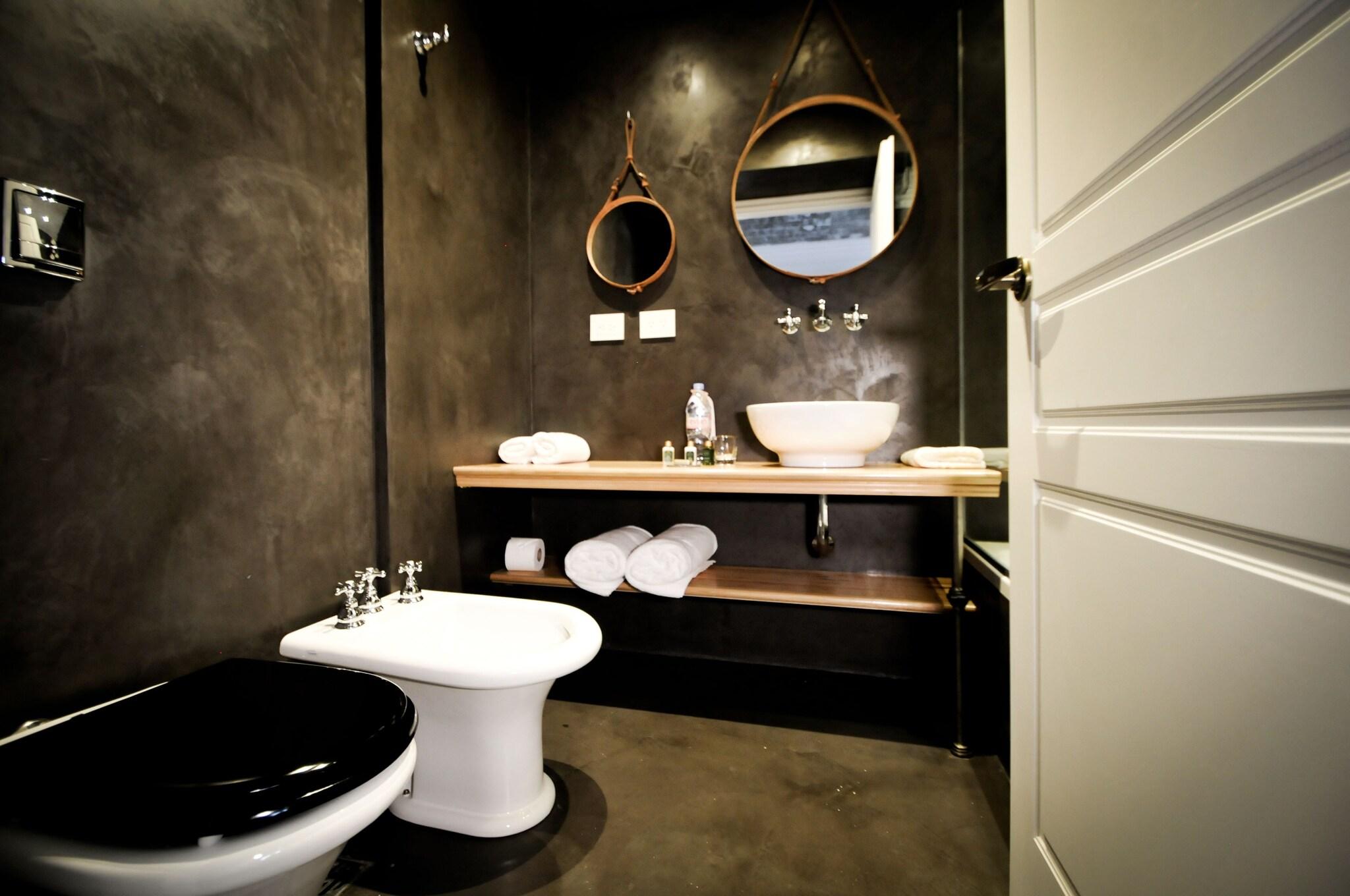 Double or Twin Deluxe Two Beds