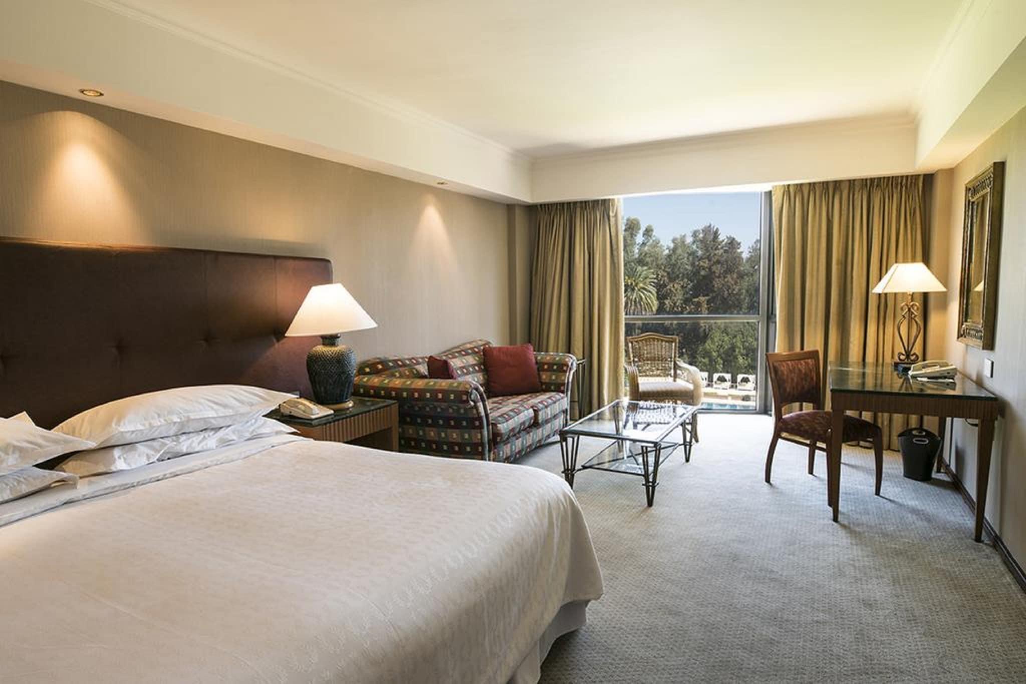 Double Executive King Bed