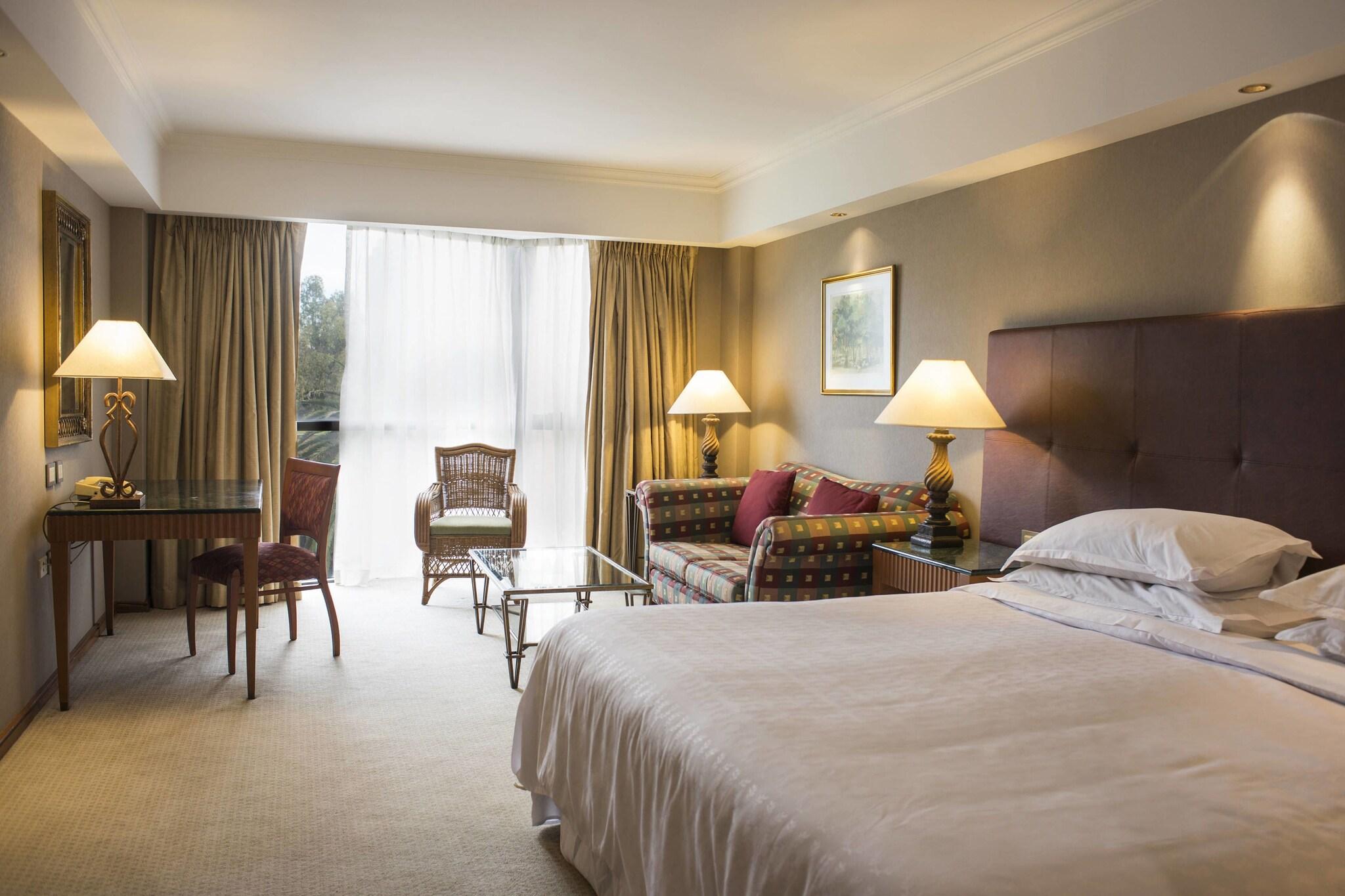 Double Classic King Bed