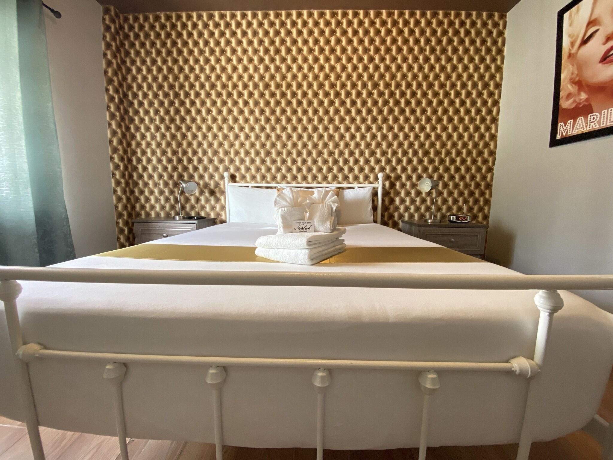 Double Queen Size Bed