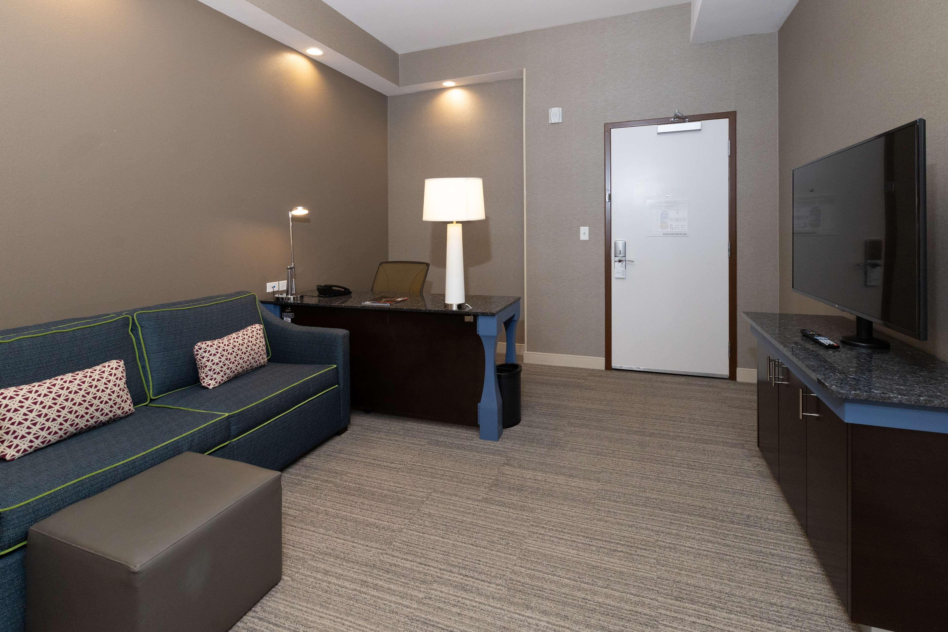 Junior Suite King Size Bed