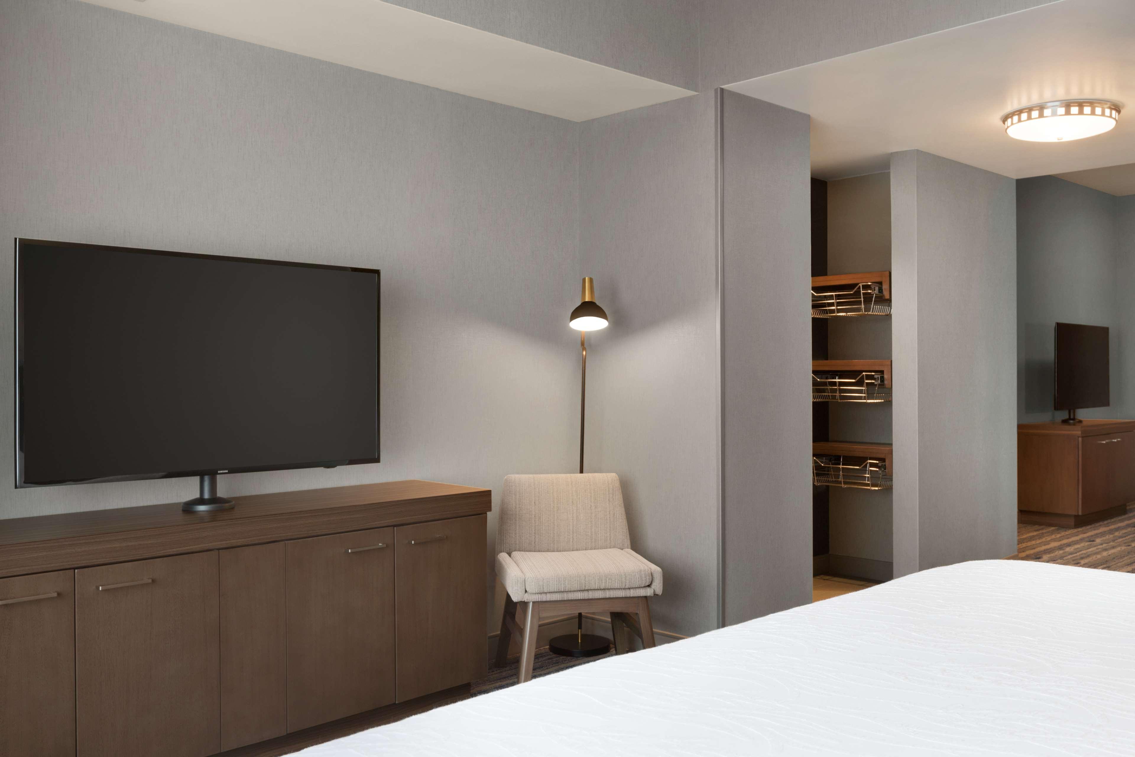 Junior Suite King Size Bed