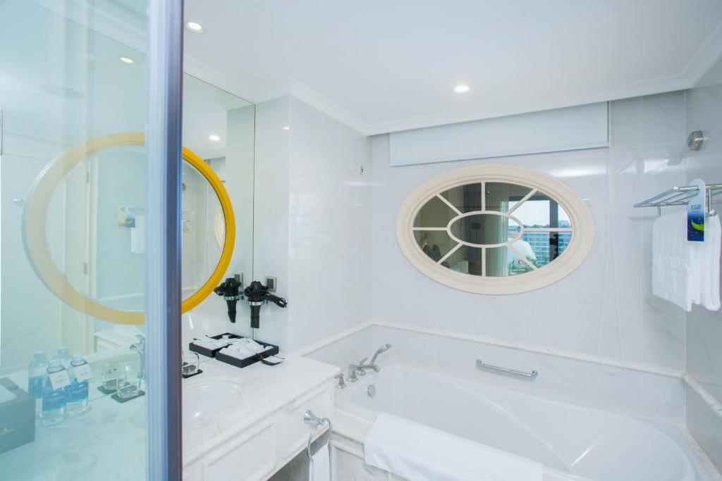 Double Deluxe Ocean View