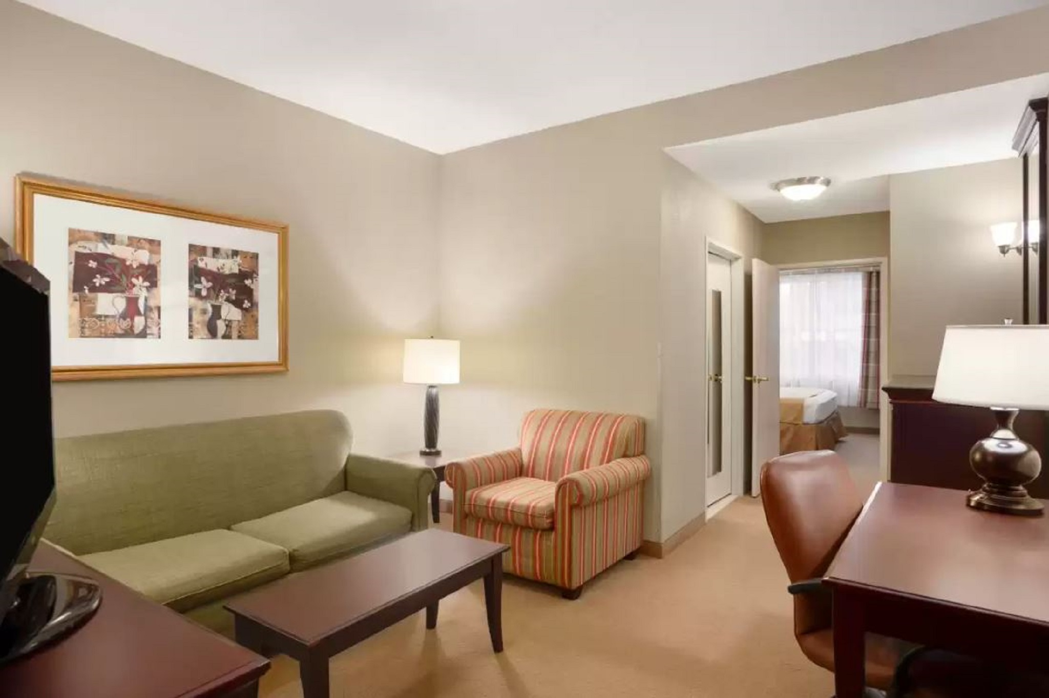 Suite Two Queen Beds One Bedroom