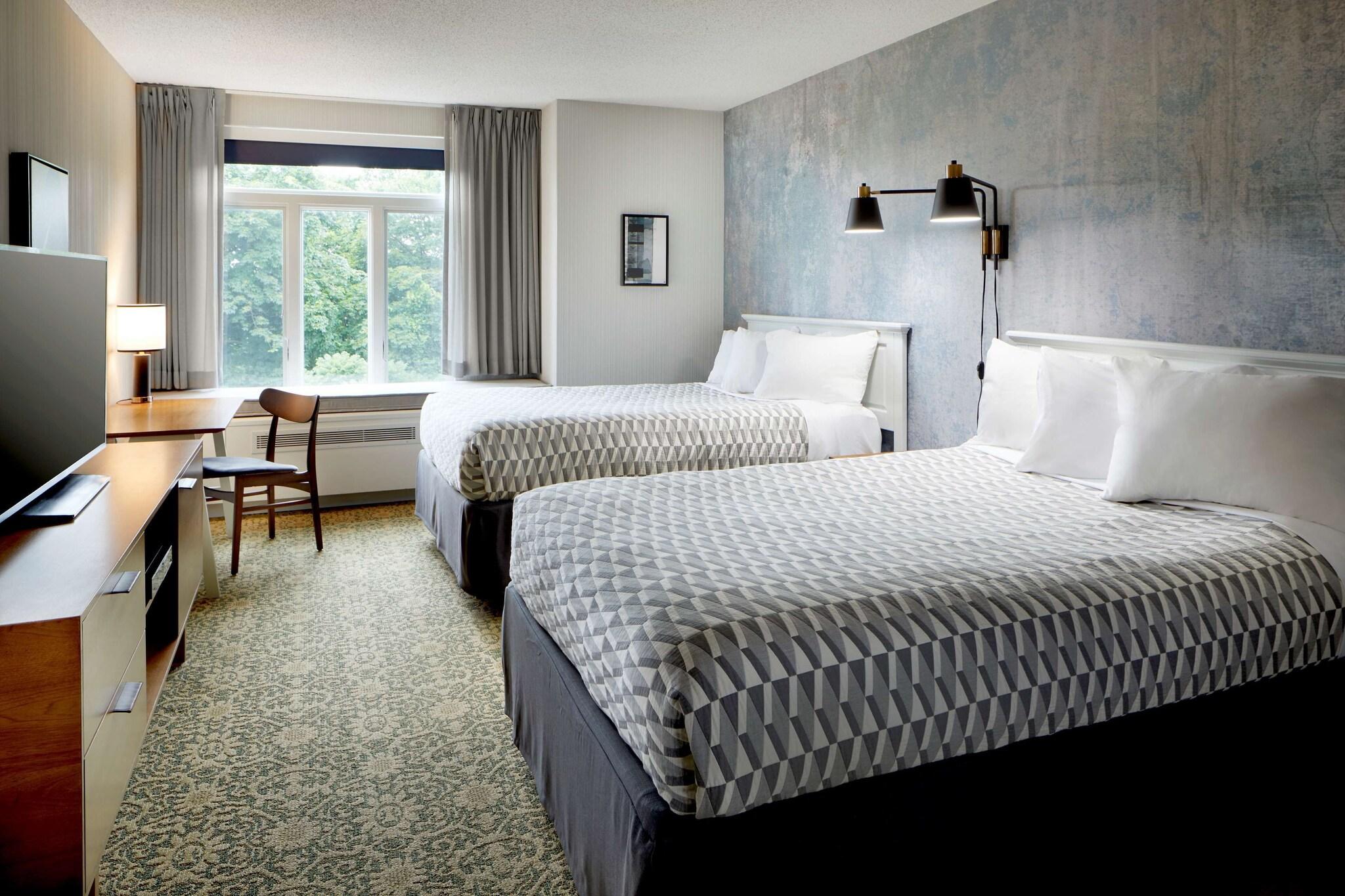 Quadruple Two Double Beds