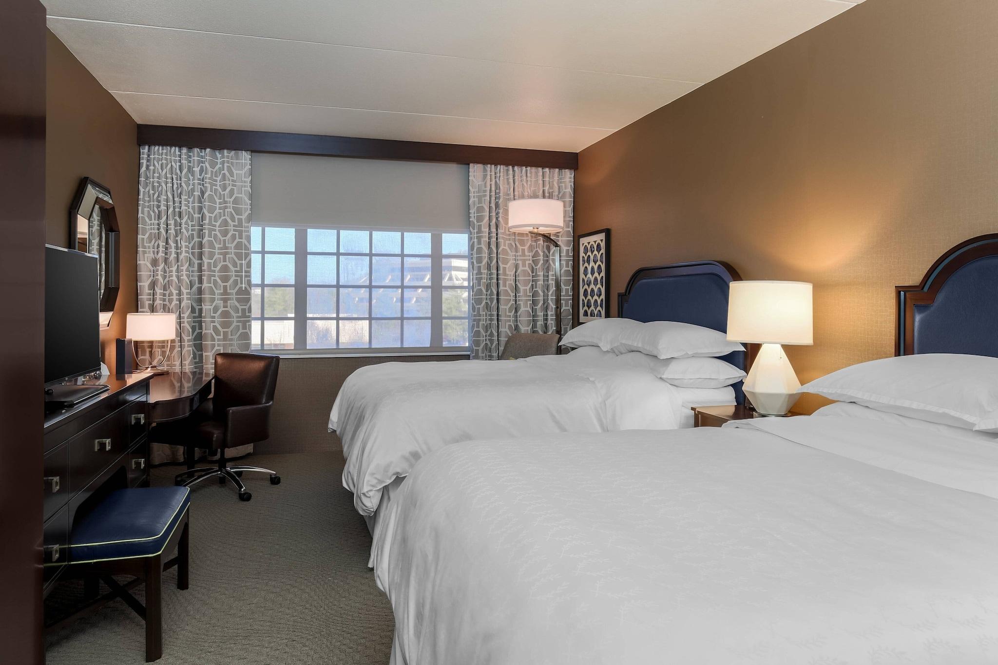 Double Two Queen Beds