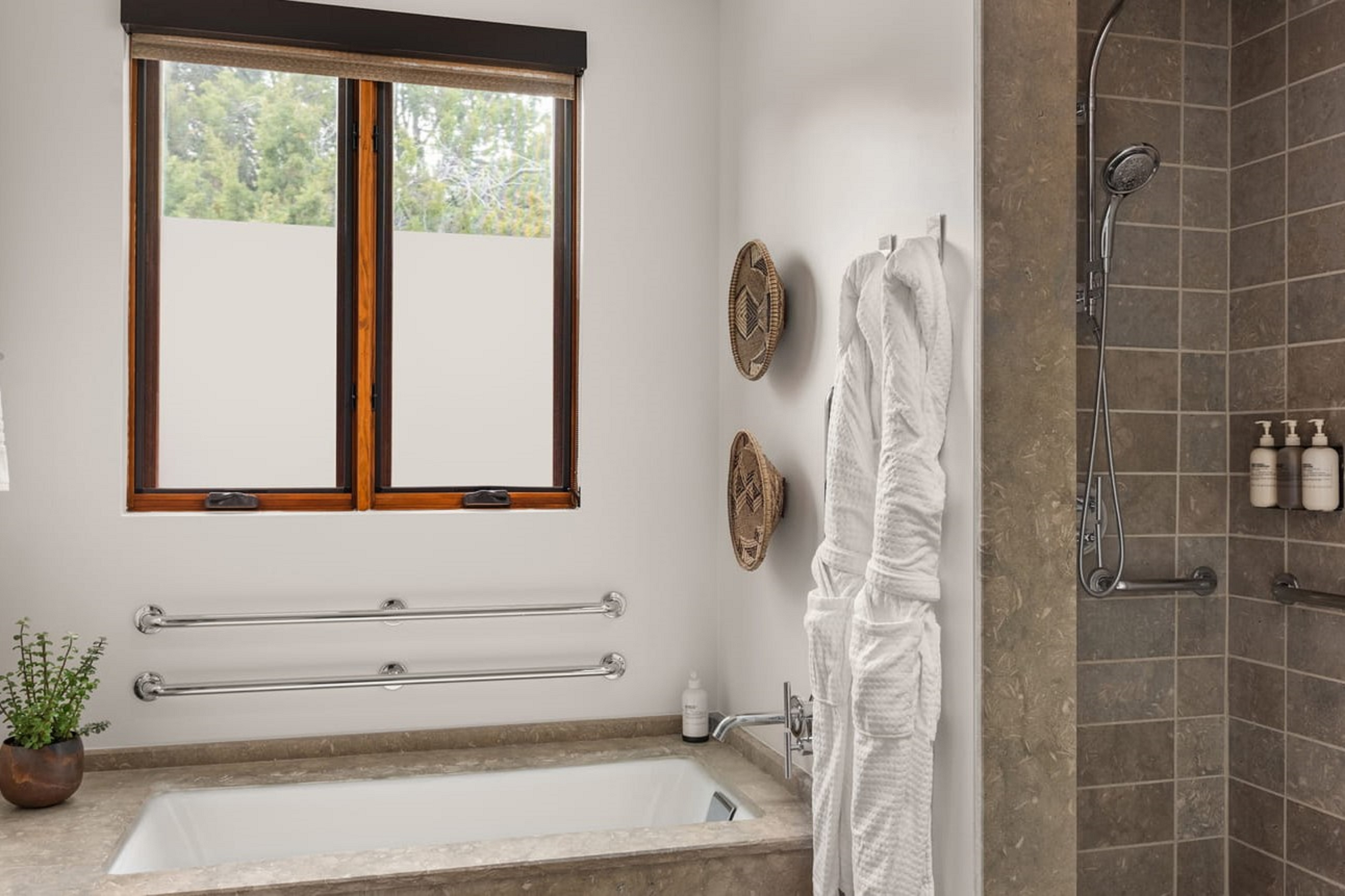 Room Deluxe Two Queen Beds