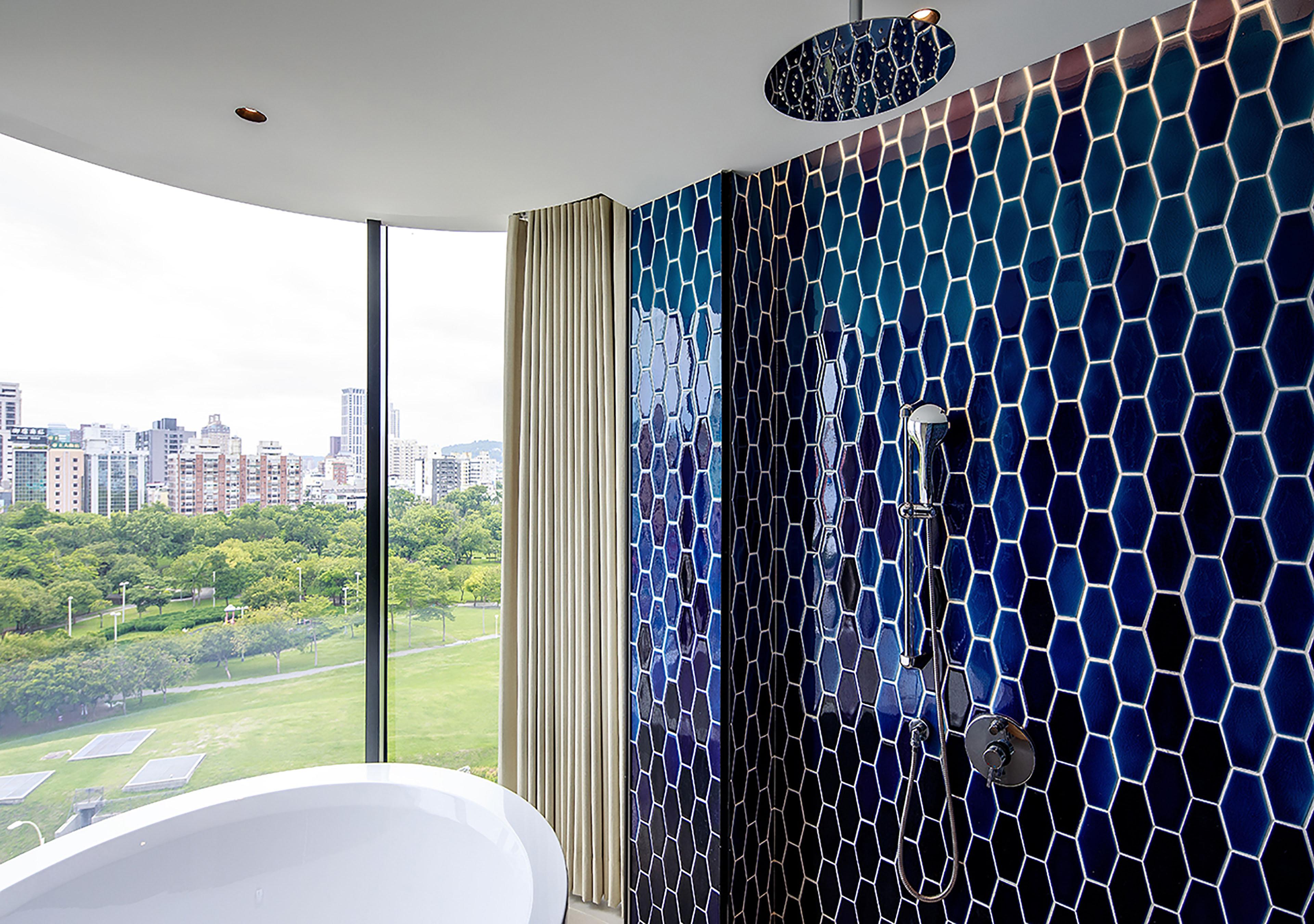 Double Premier King Bed