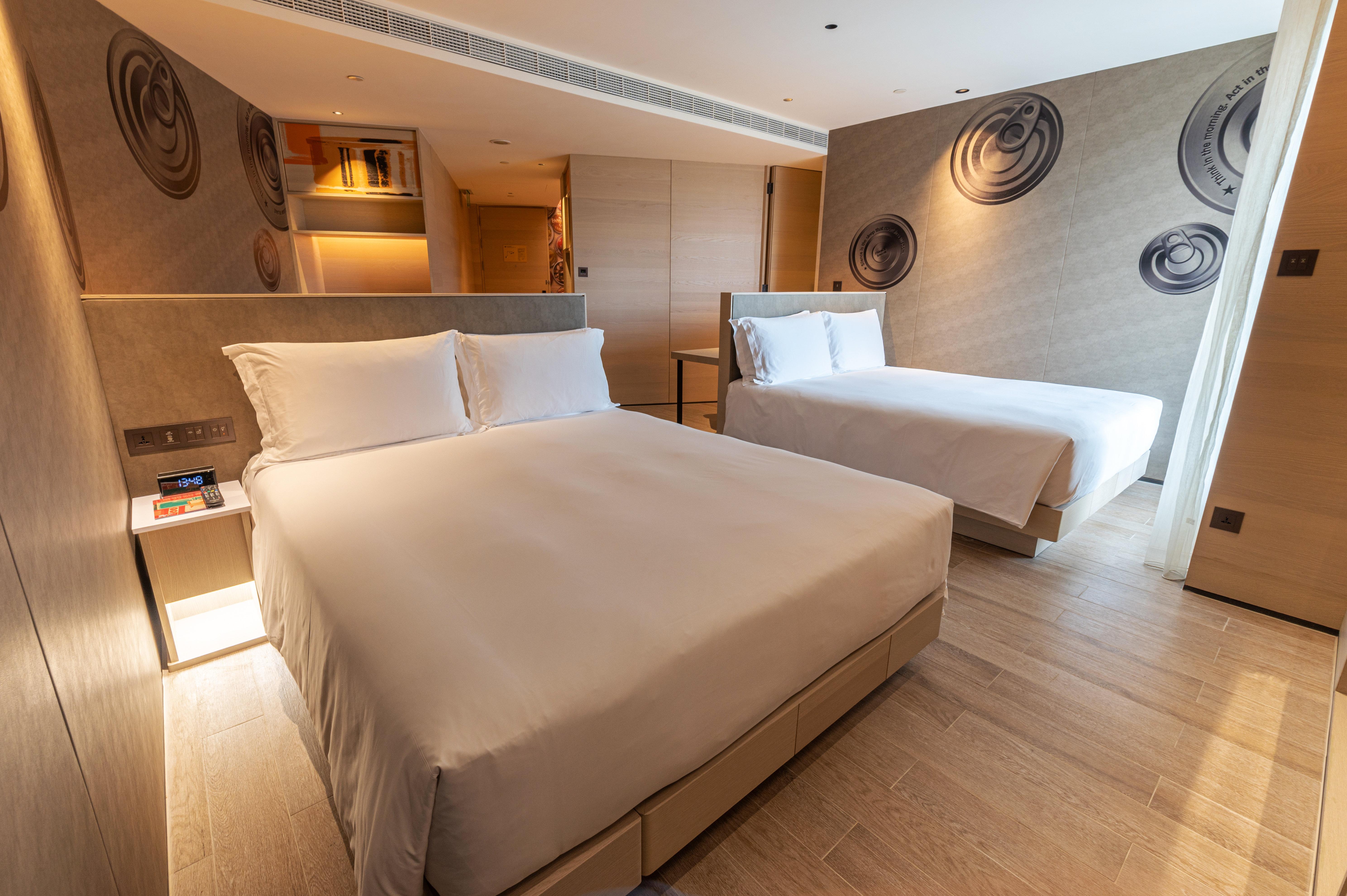 Suite City View Two Queen Beds