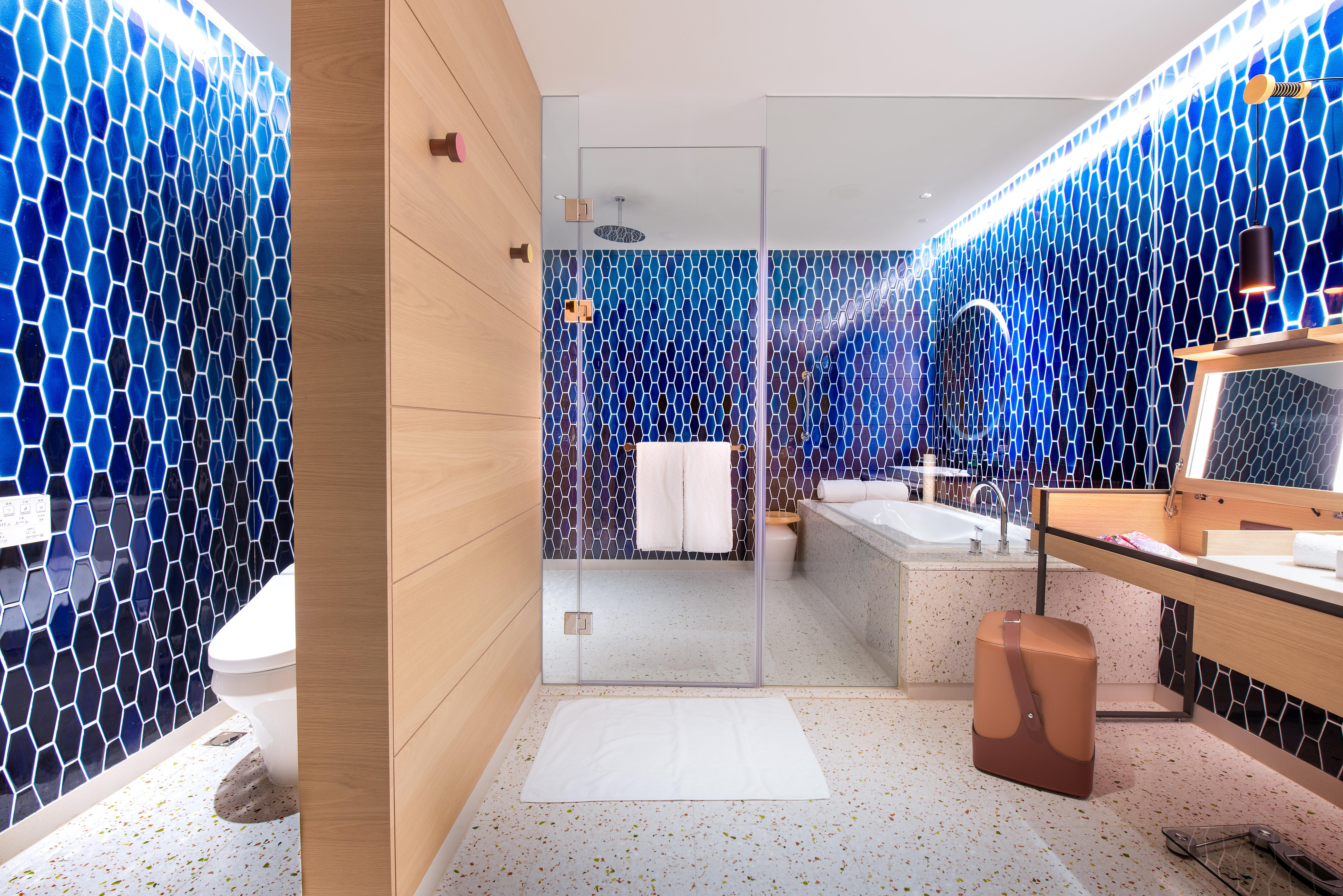 Double Premium King Bed