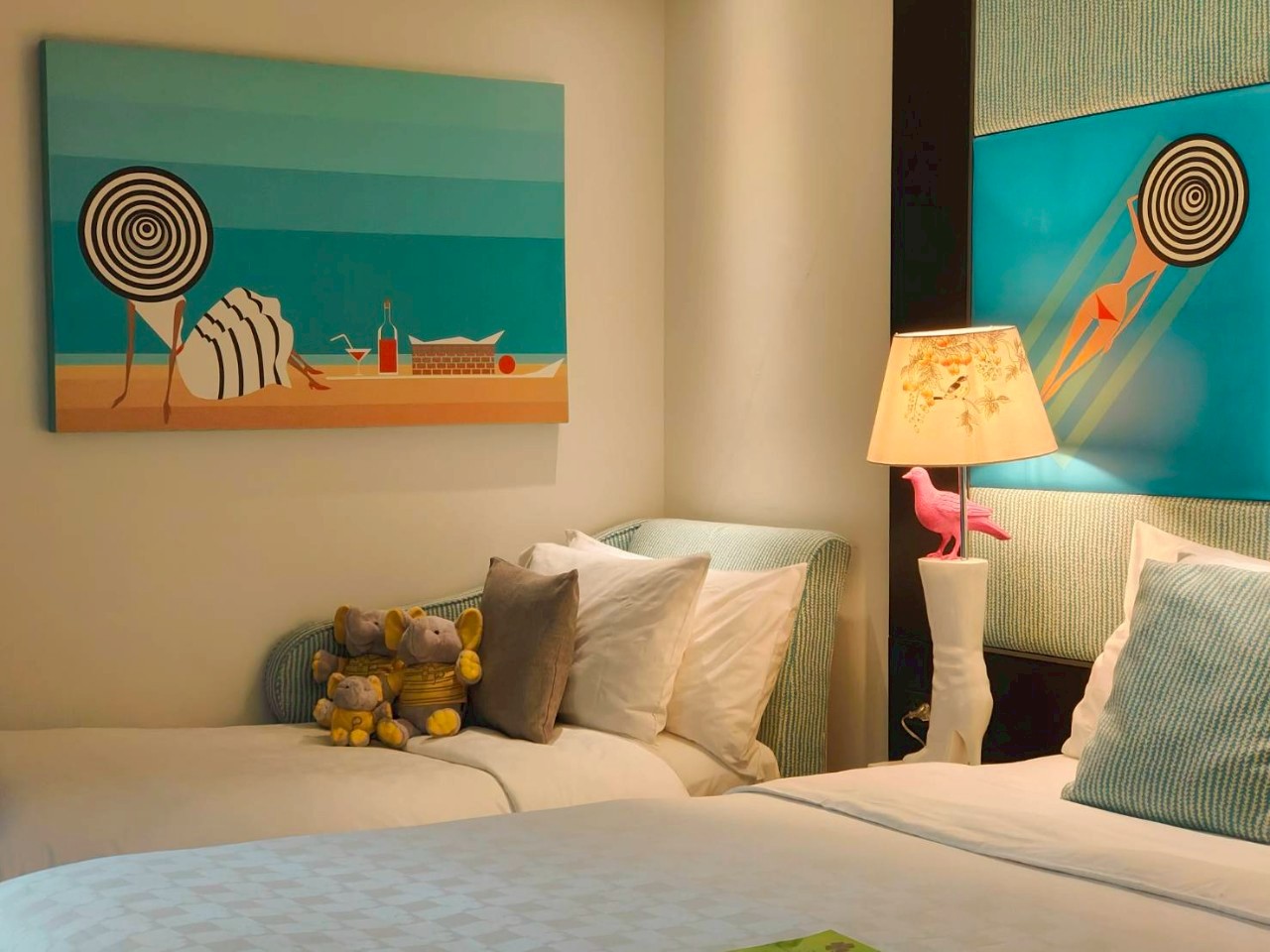 Room City View Two Beds