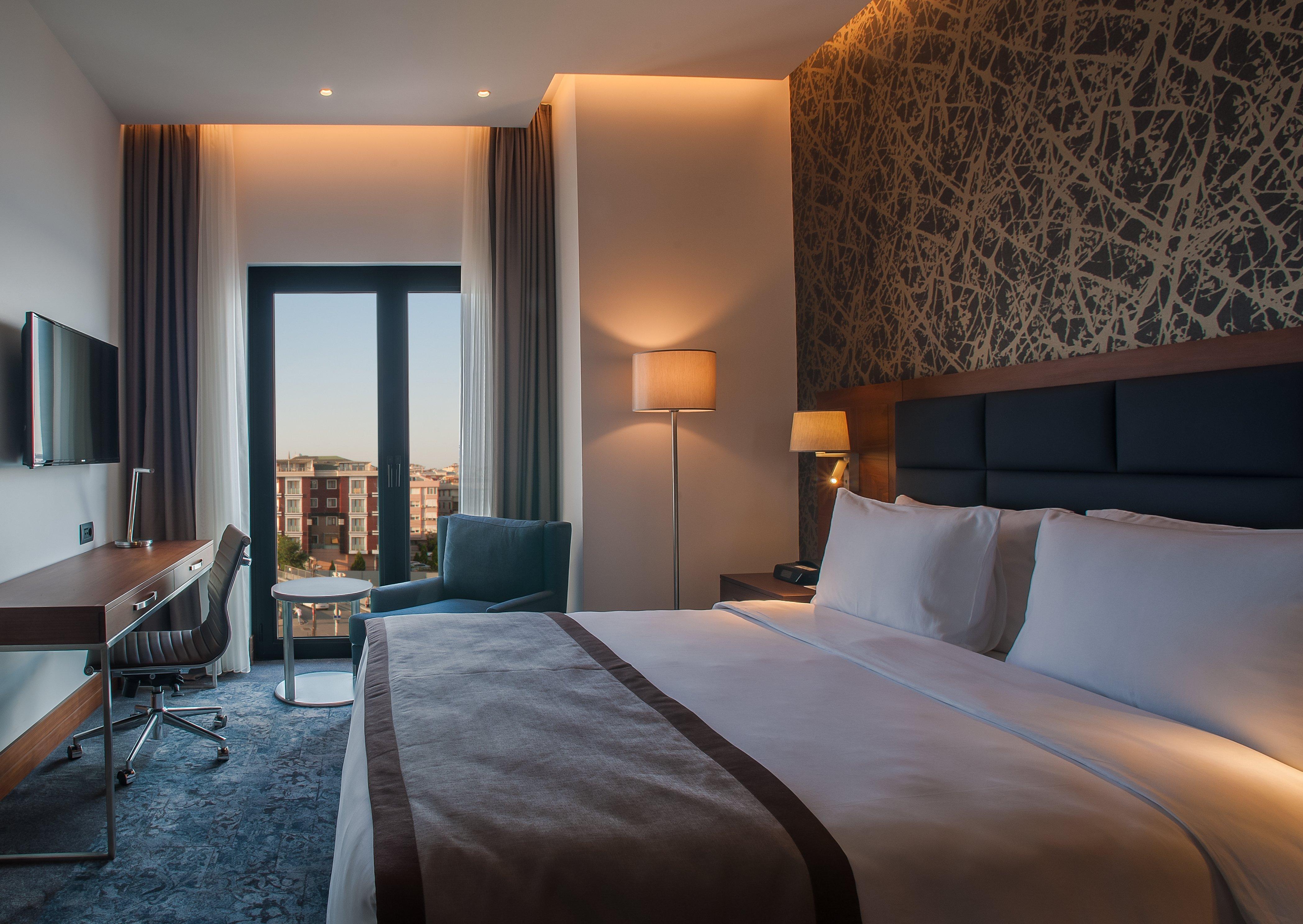 Double Queen Size Bed