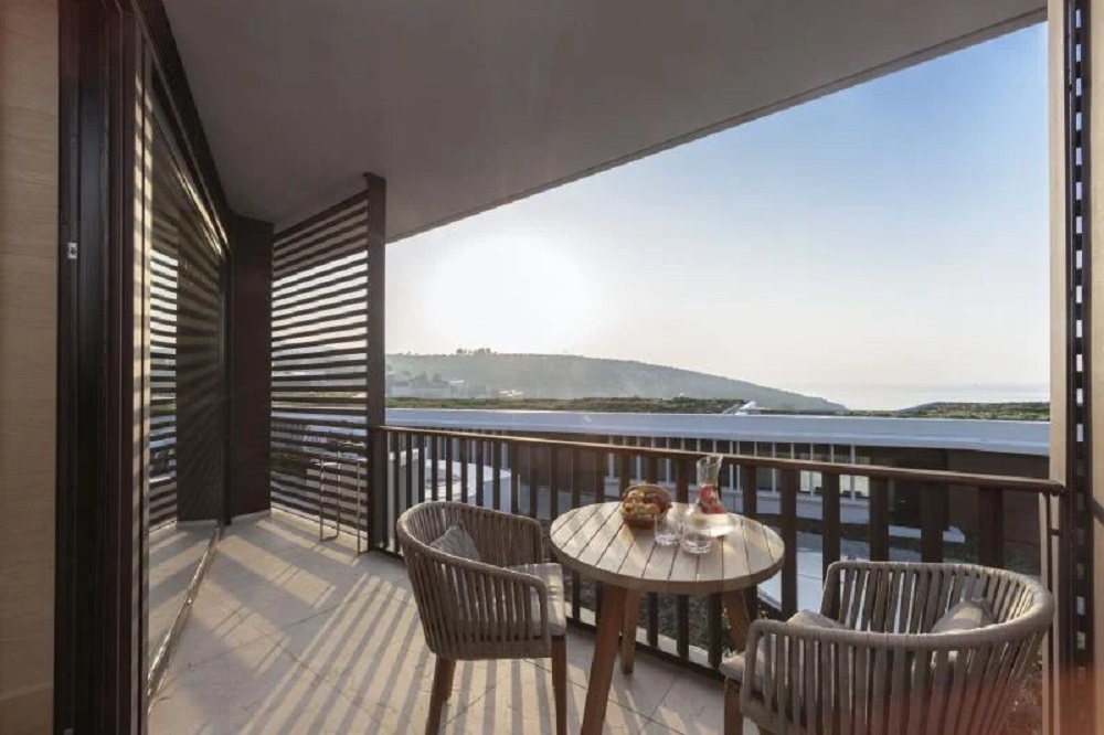 Double Superior Sea View