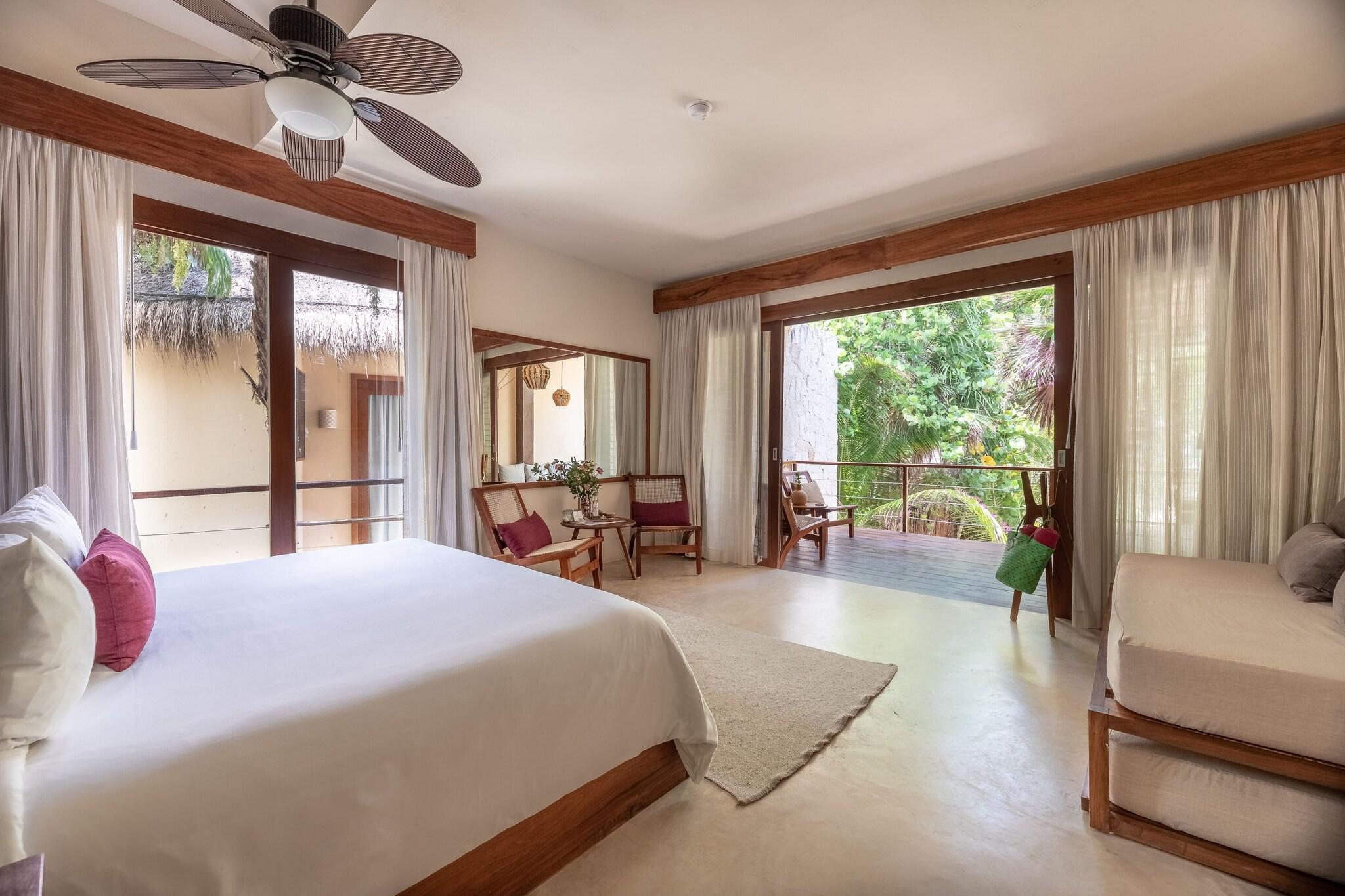 Suite Garden View King Bed