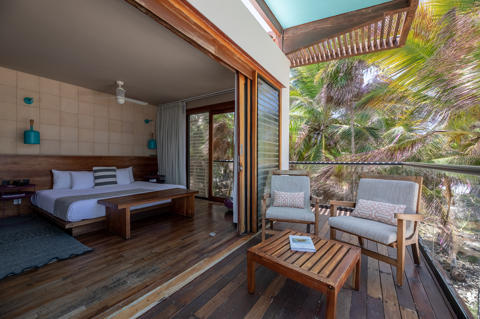 Room Partial Ocean View King Bed