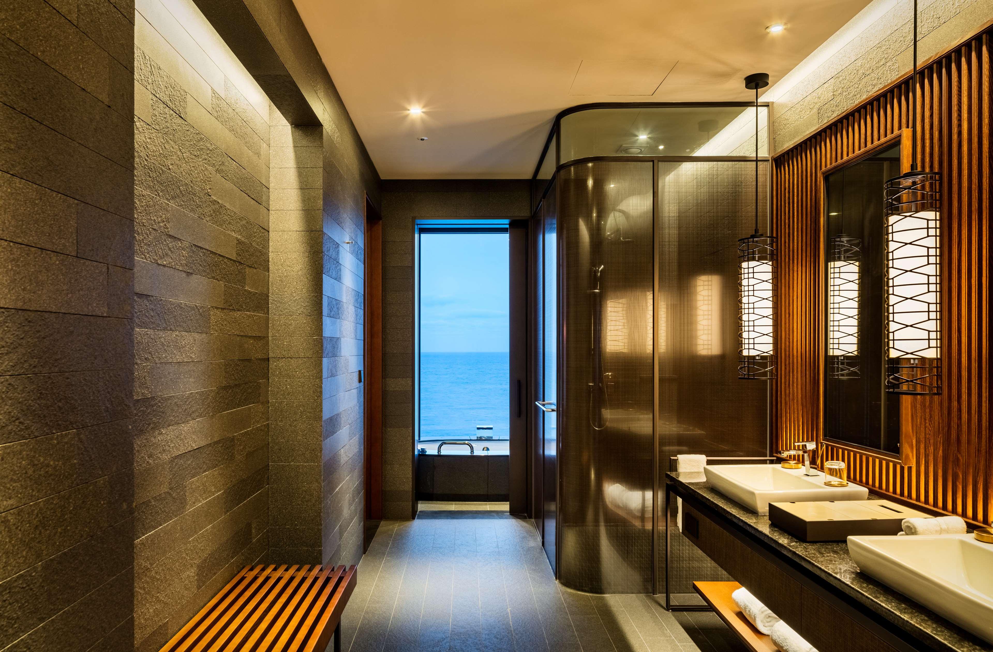 Twin Premium Ocean View