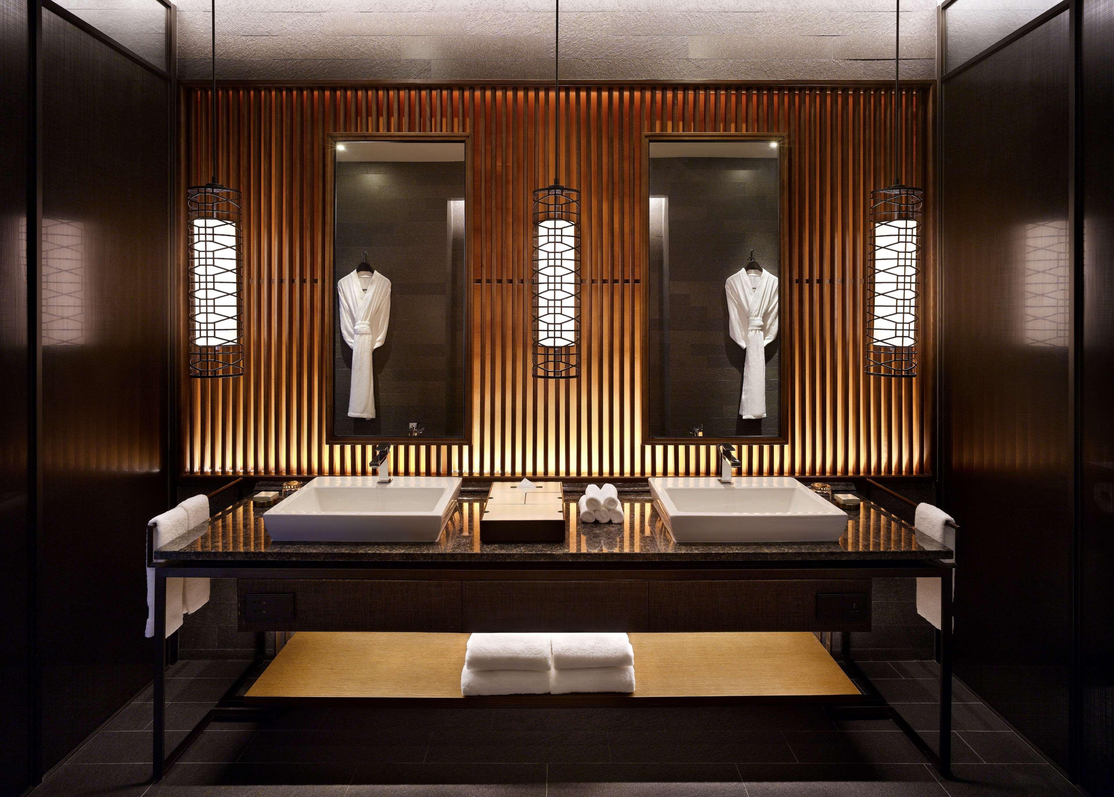 Double Premium King Bed