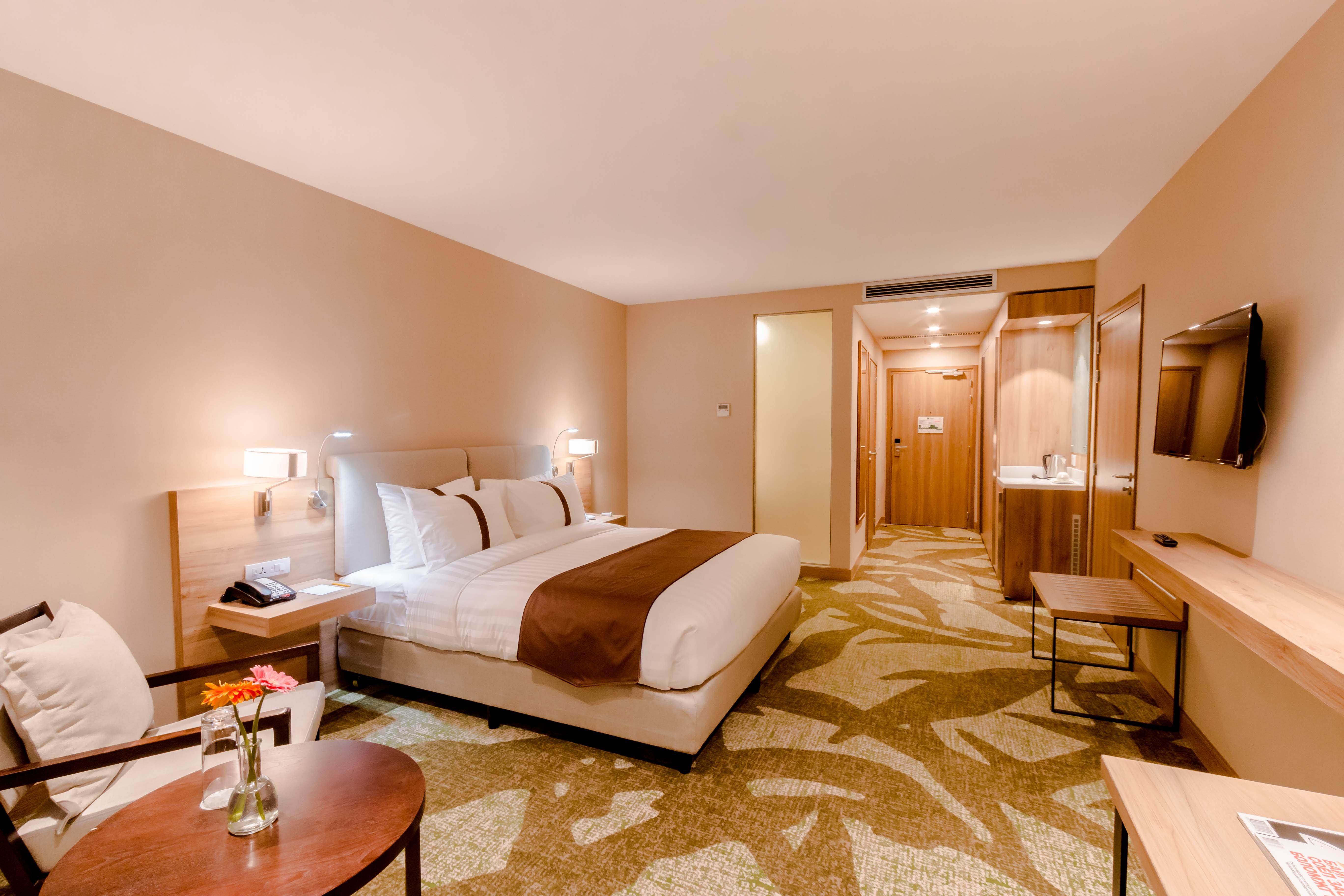 Double King Size Bed