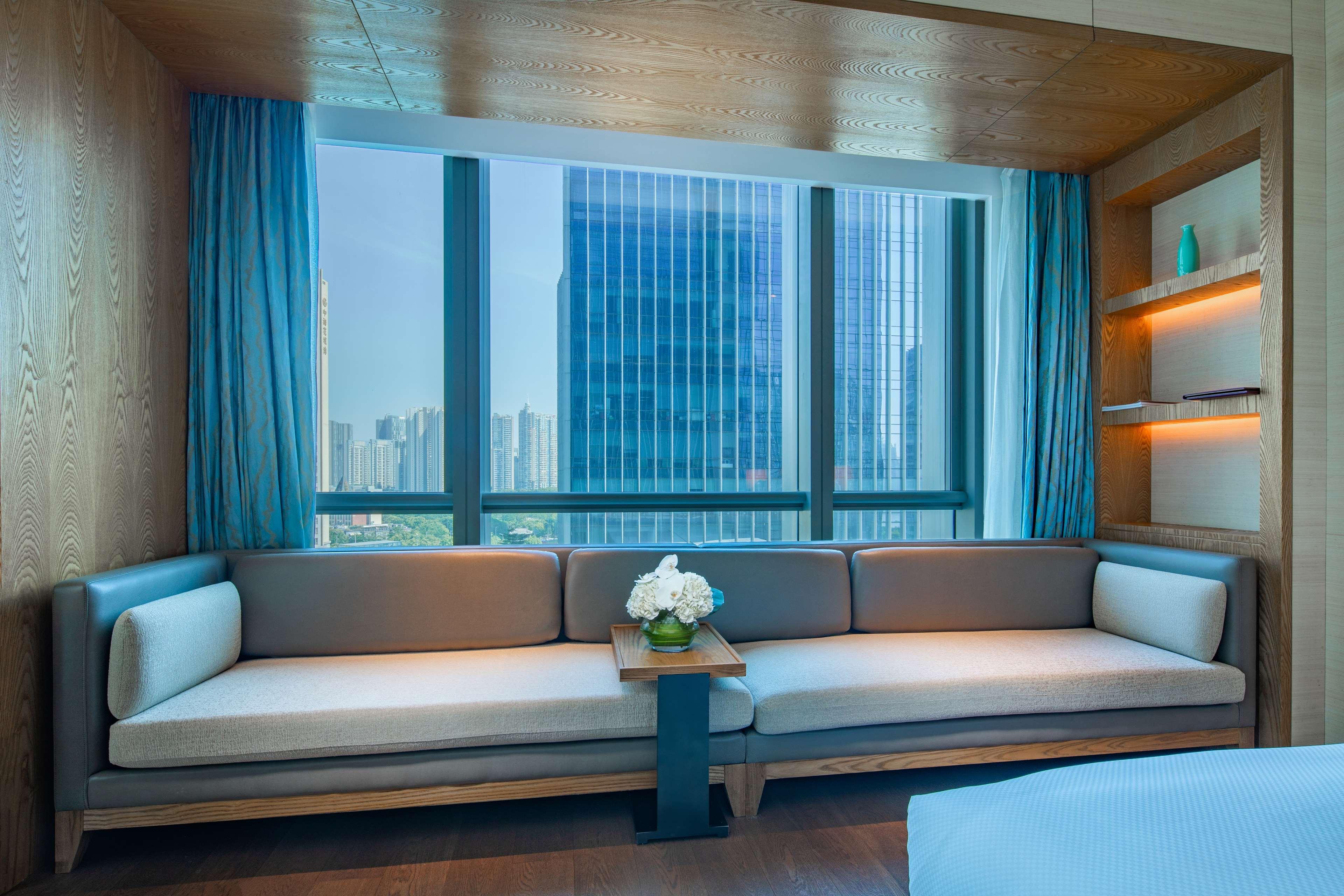 Family Room Deluxe