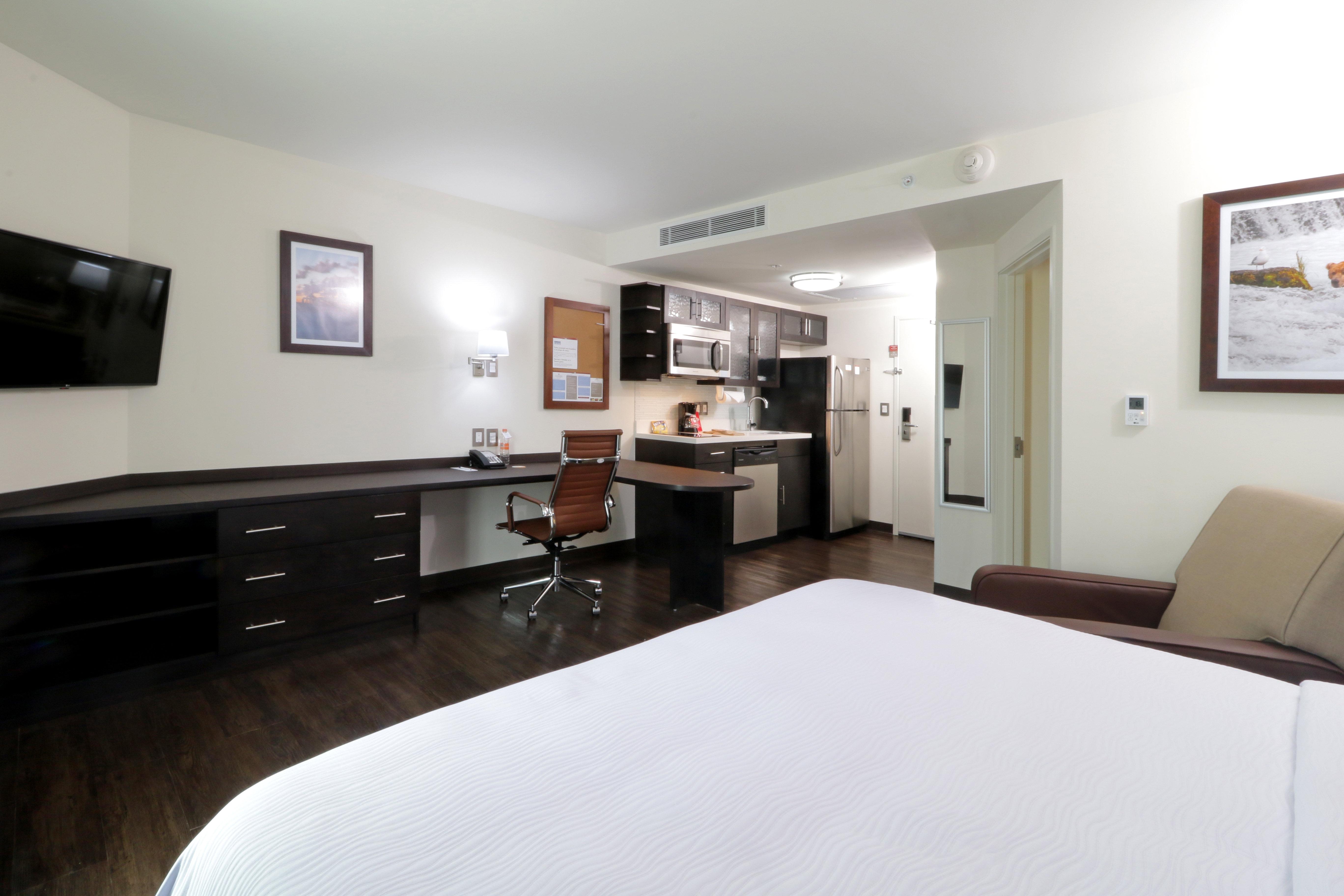 Studio King Size Bed