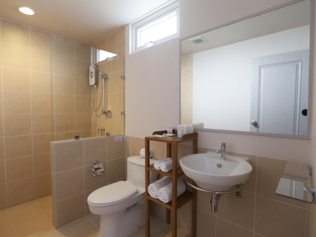 Double Executive Land View