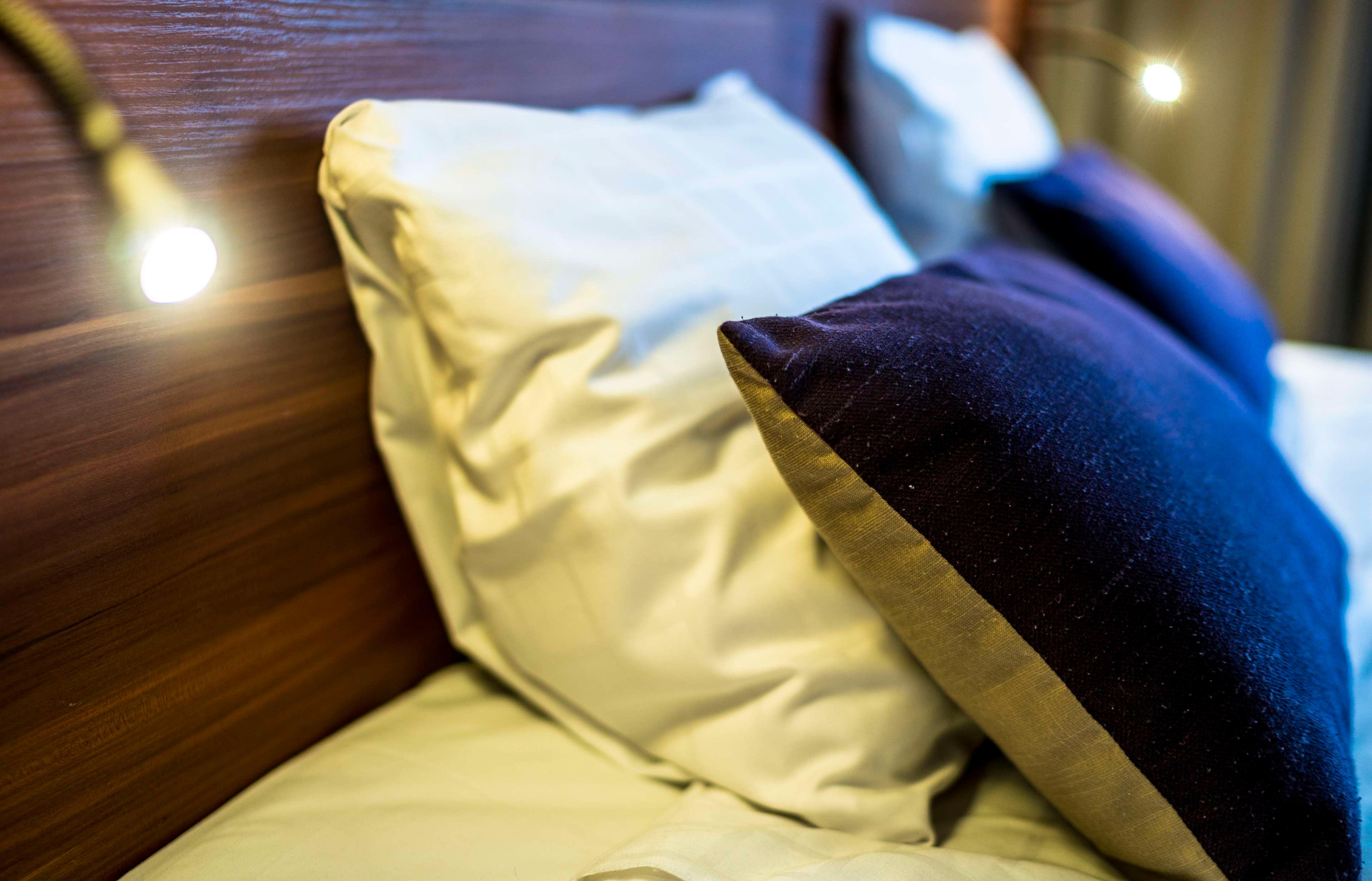 Double Queen Size Bed