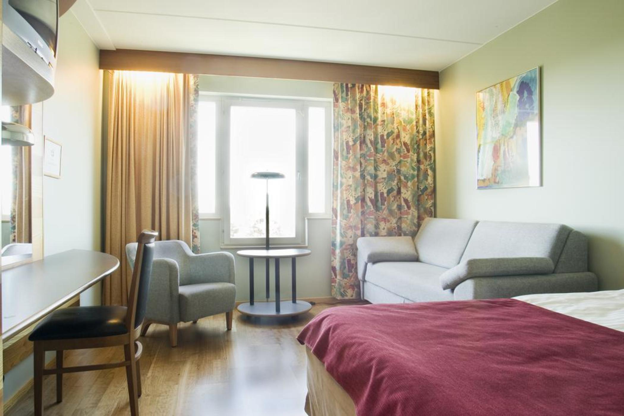 Family Room Standard