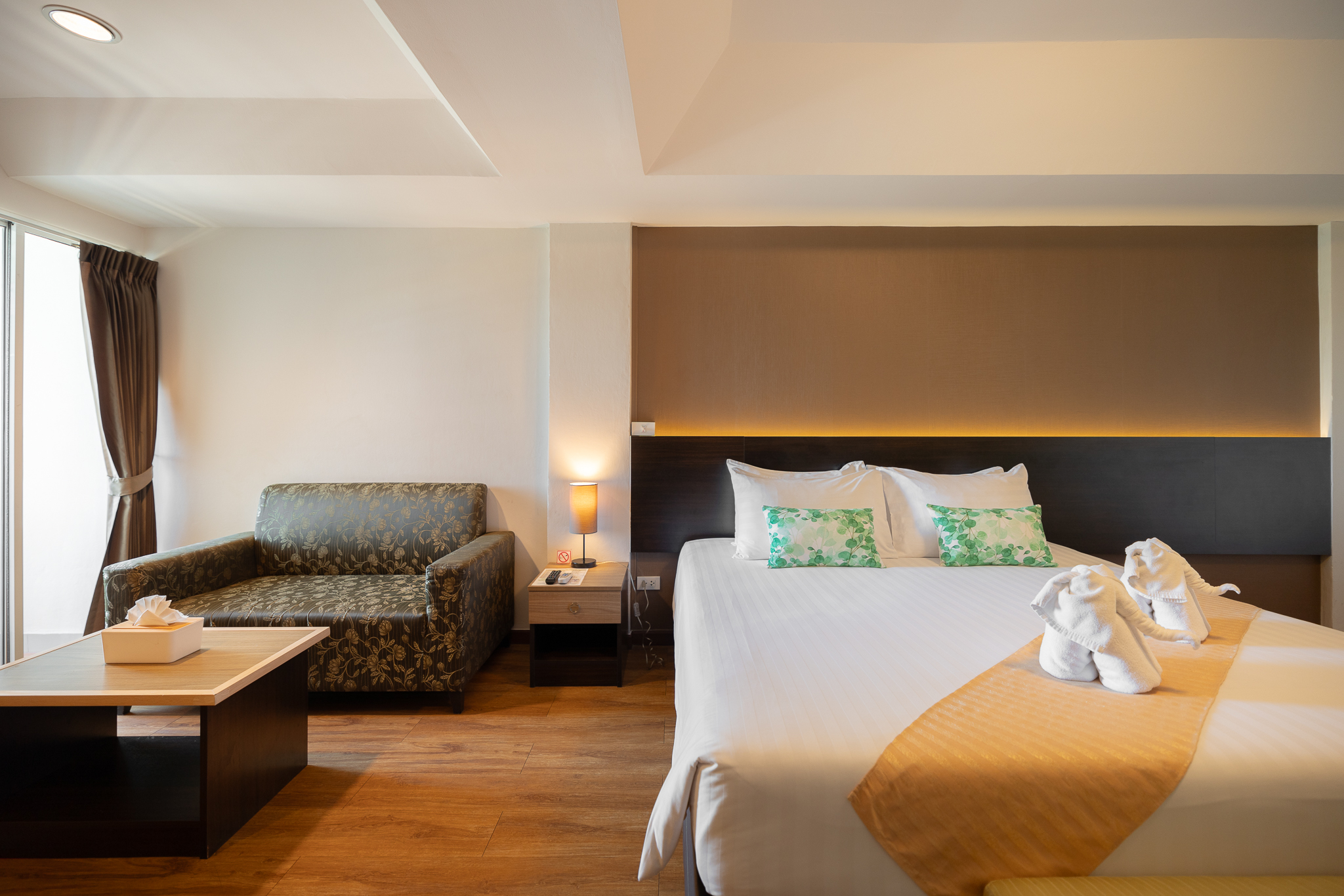 Double Superior King Bed