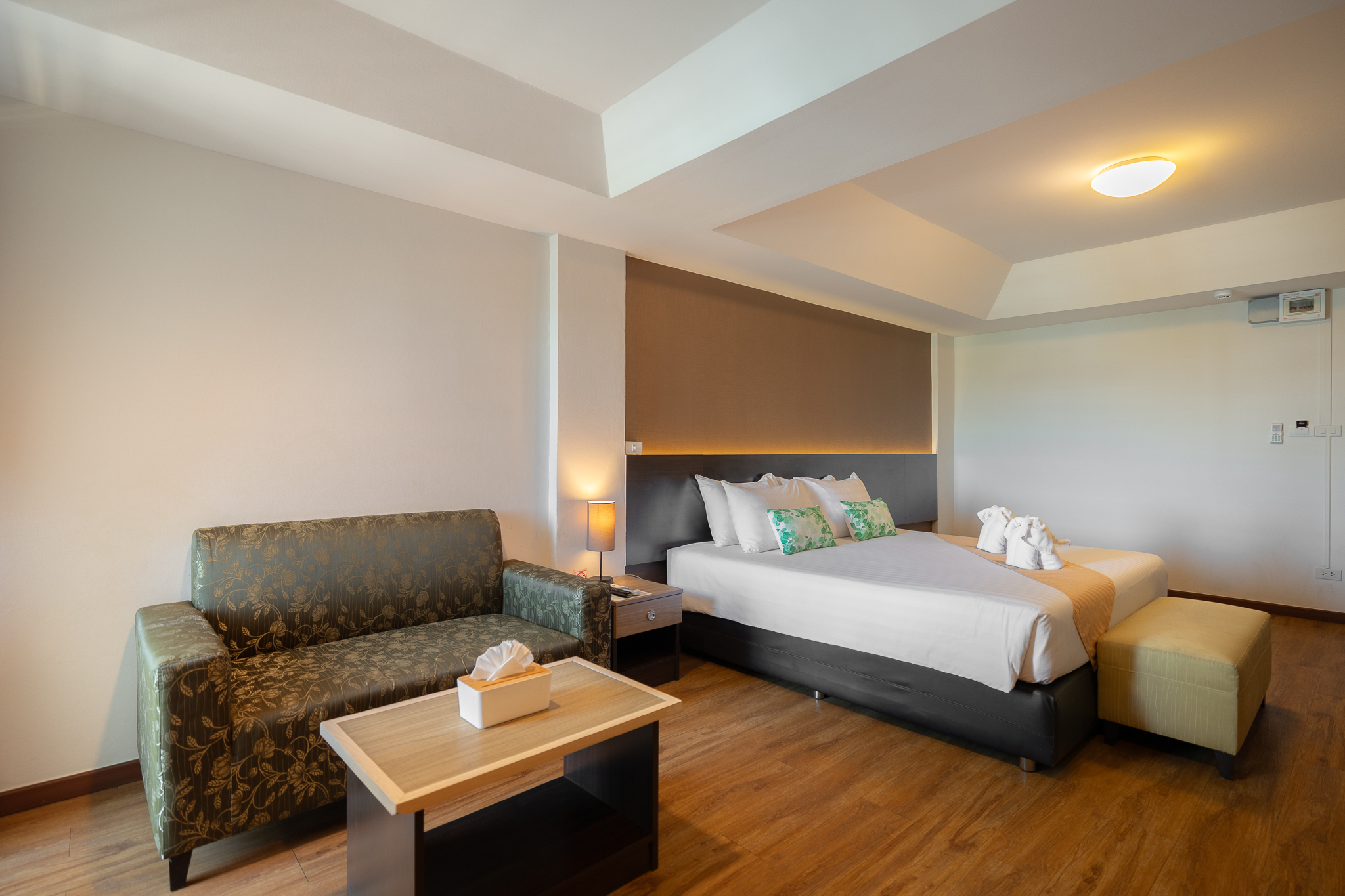 Double Superior King Bed