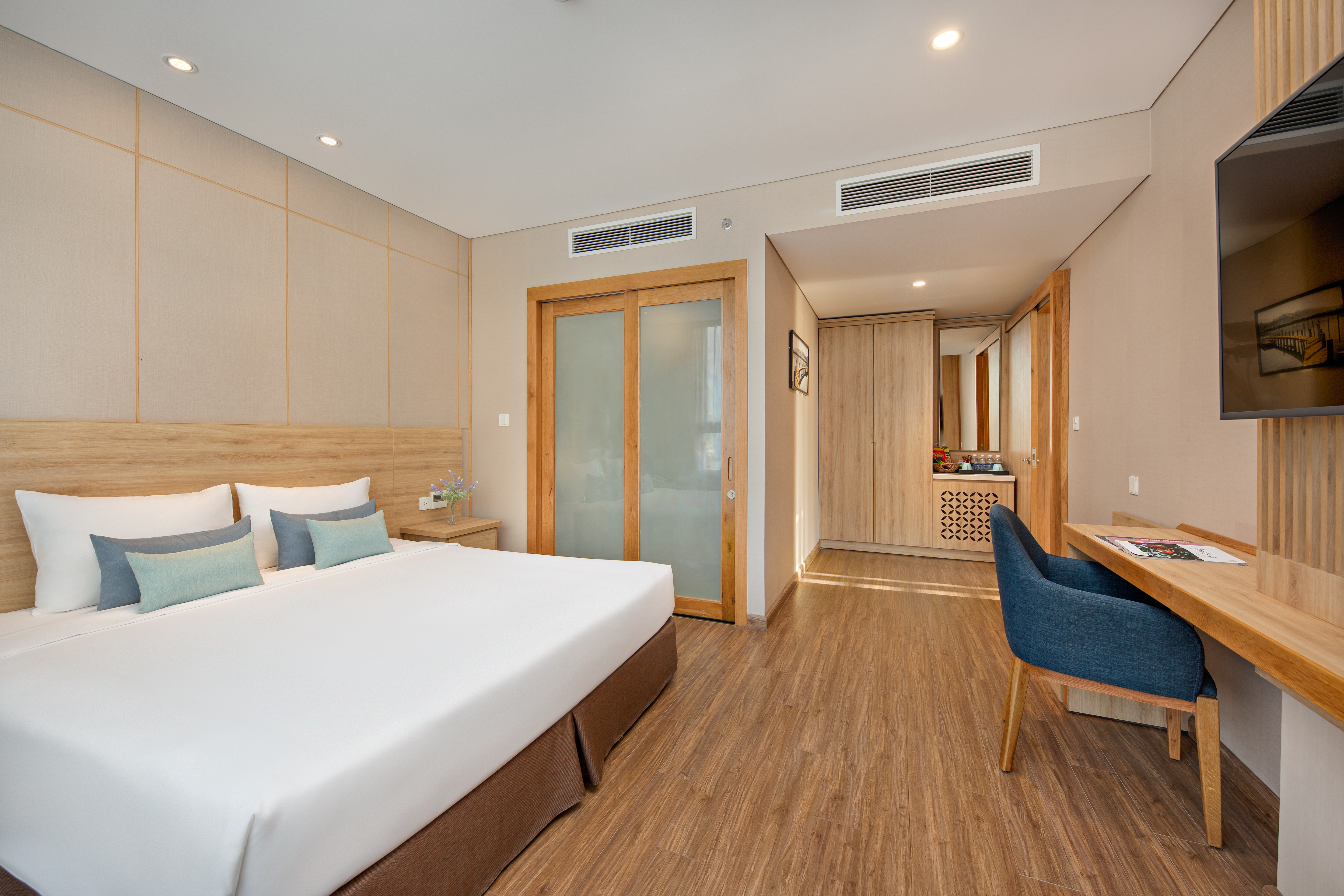 Double Deluxe City View