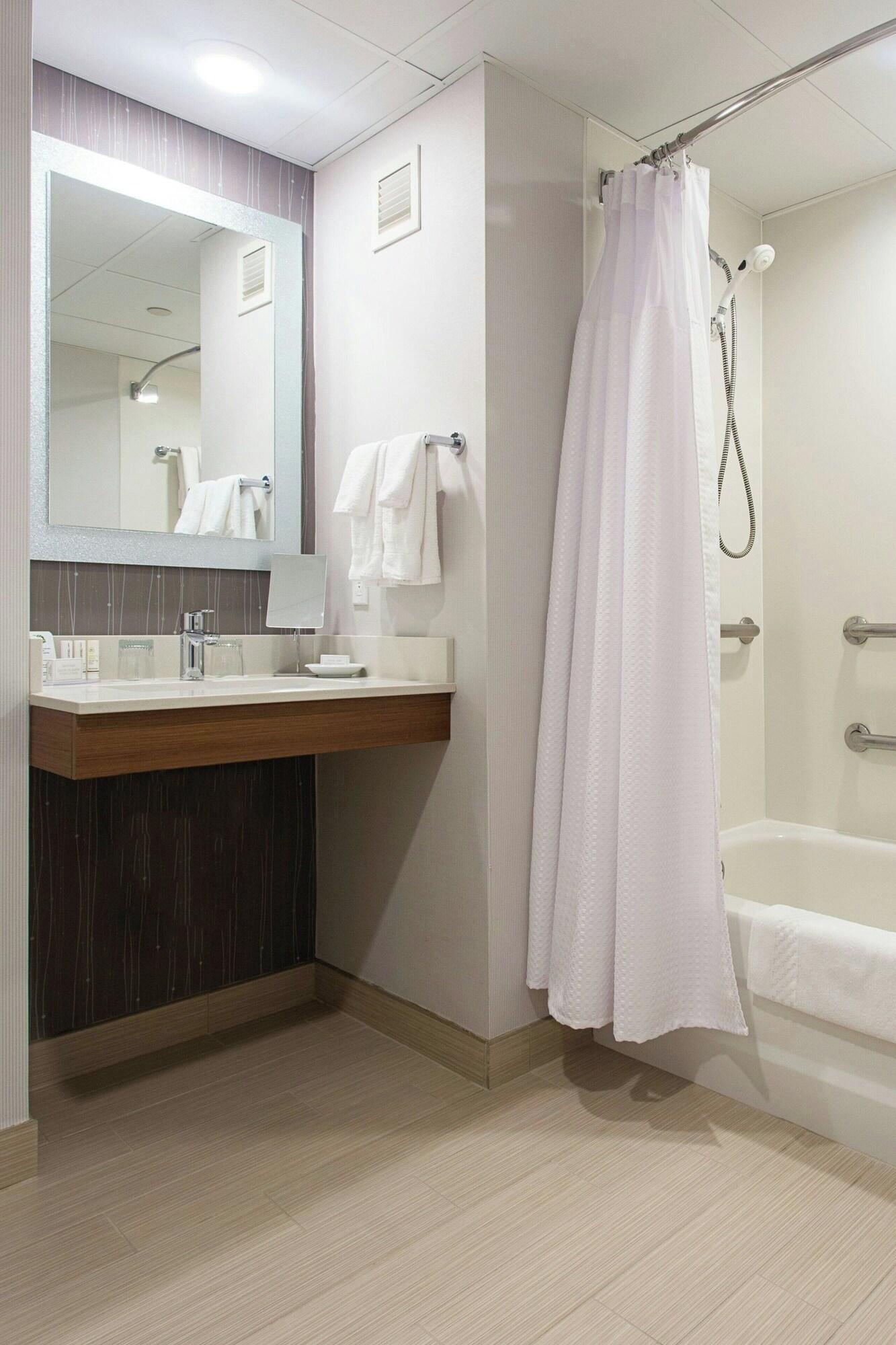 Double Queen Size Bed