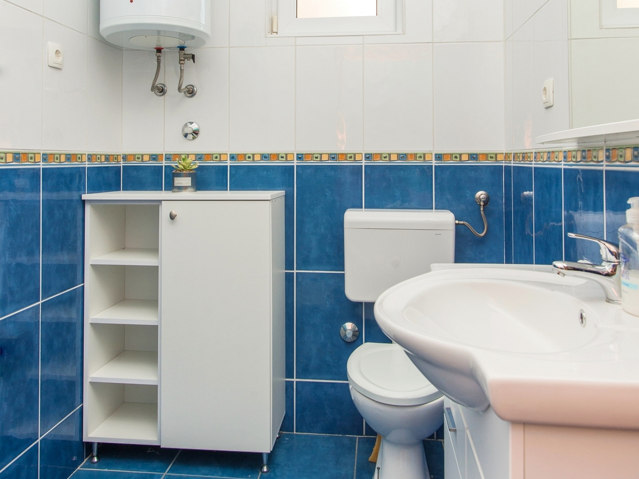 Apartment Capacity 4