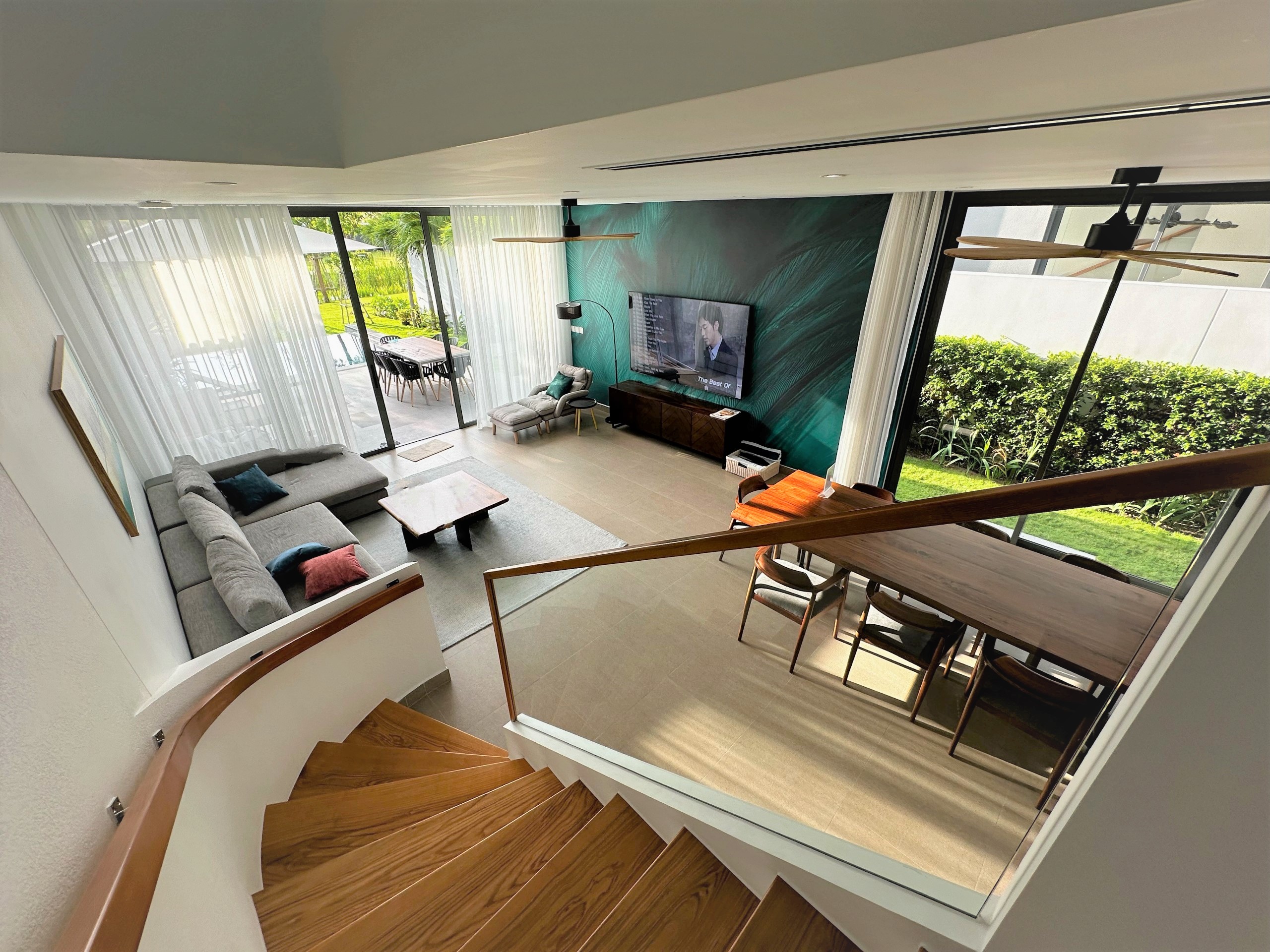 Villa Three Bedrooms Three Bathrooms