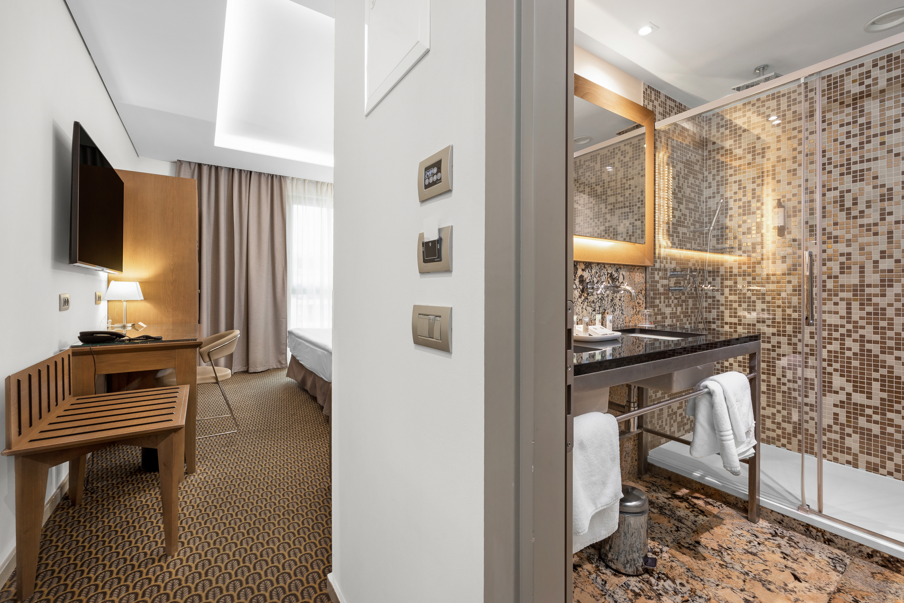 Double or Twin Superior