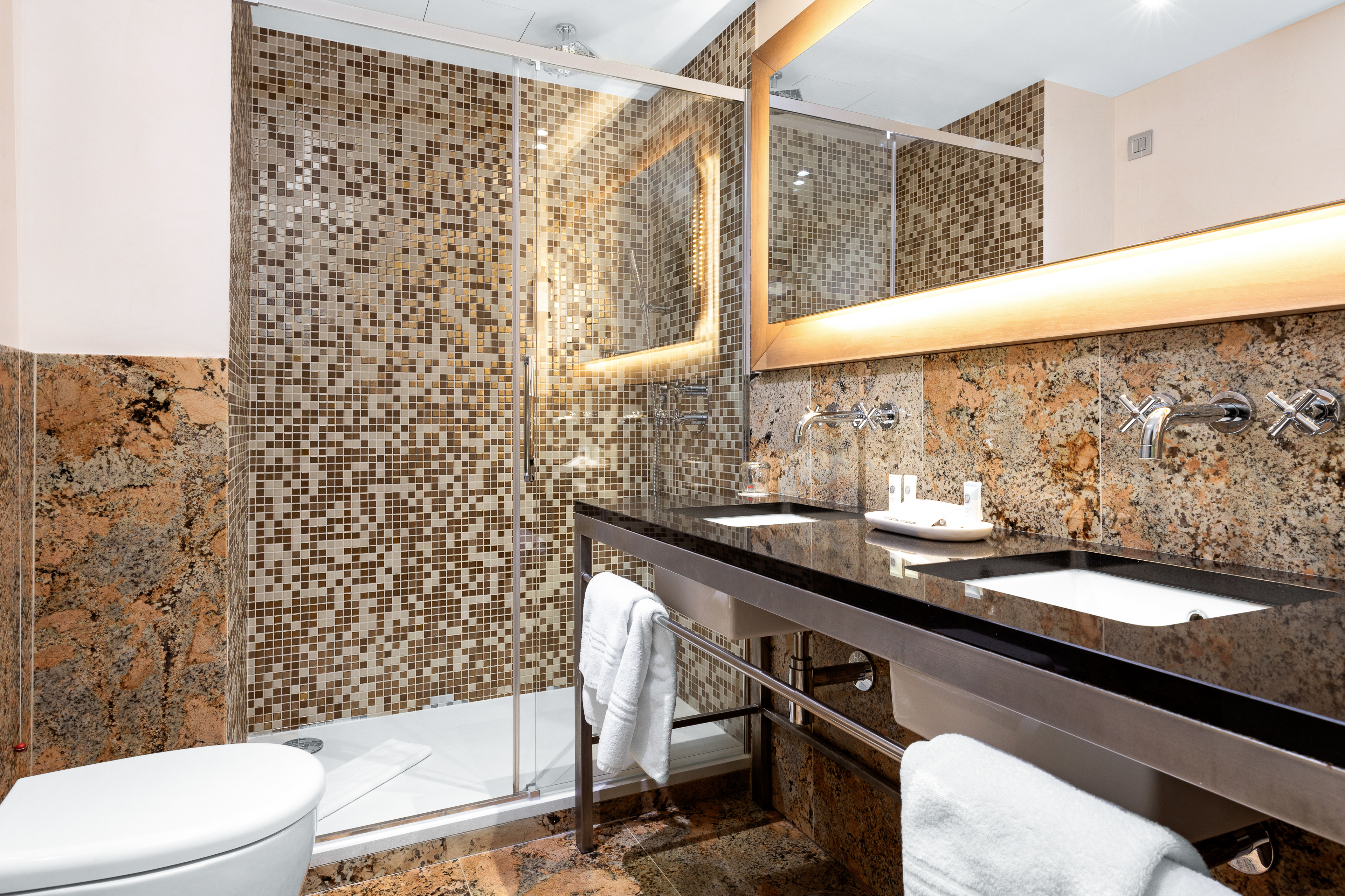 Double or Twin Executive