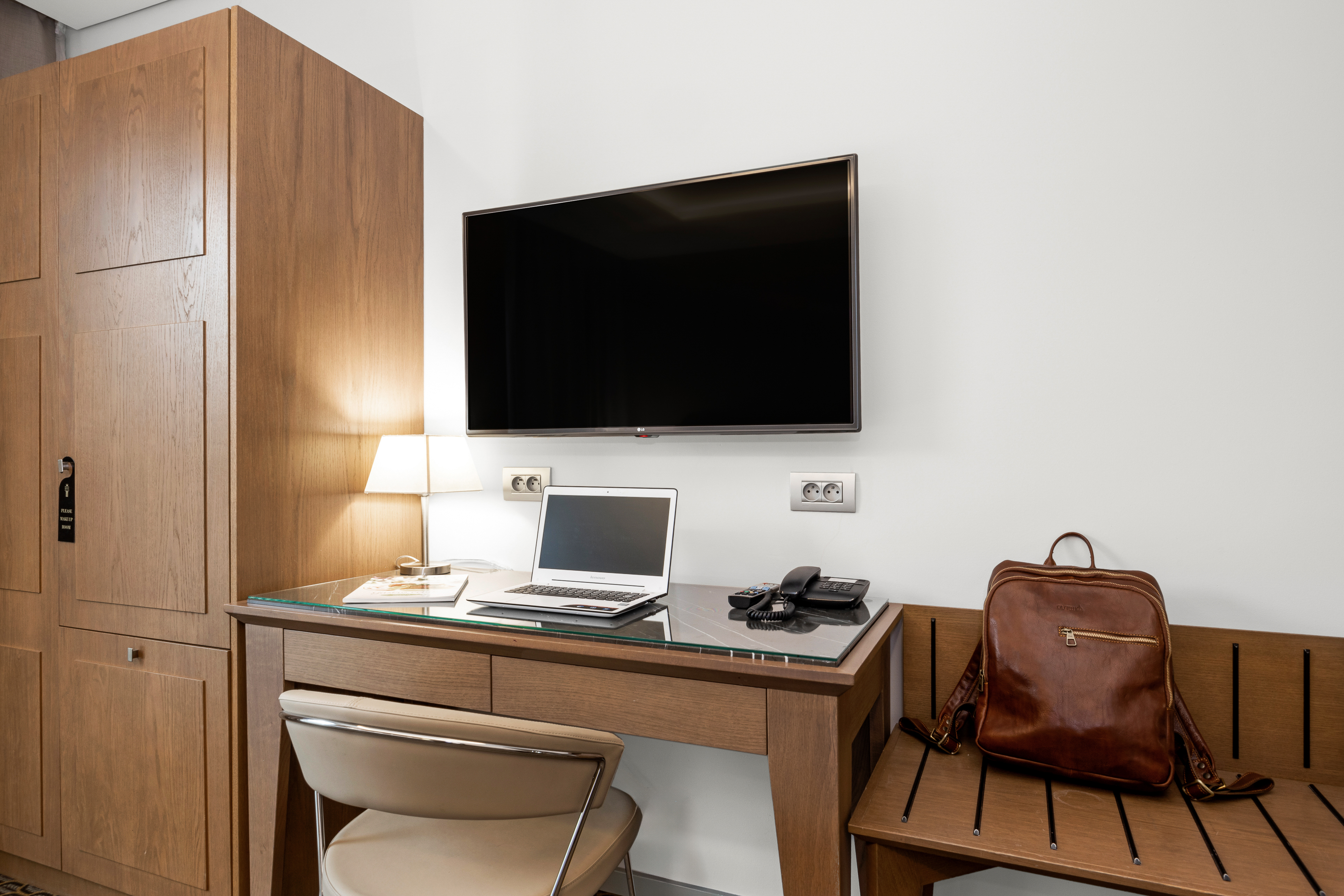 Double or Twin Executive