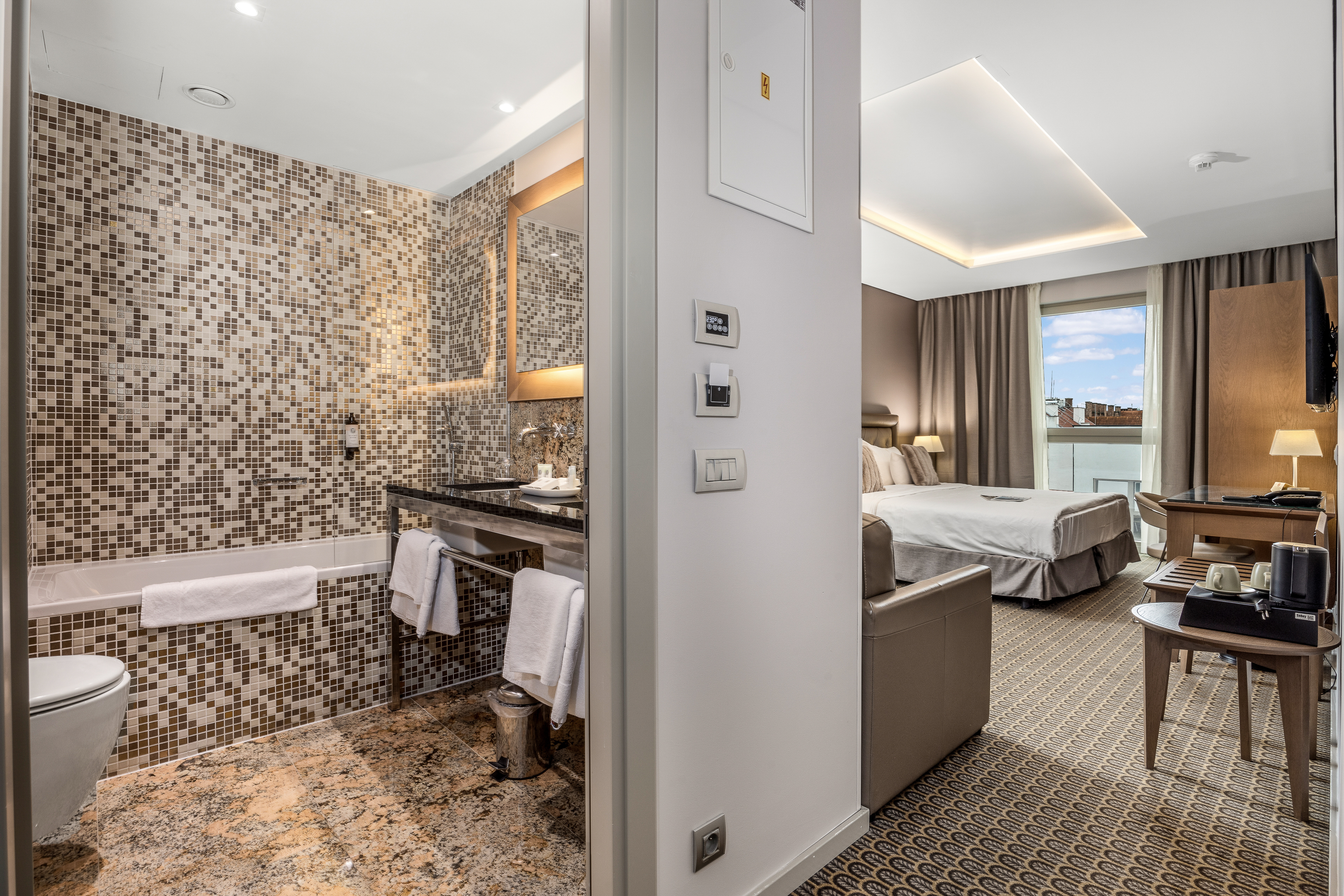 Double or Twin Executive