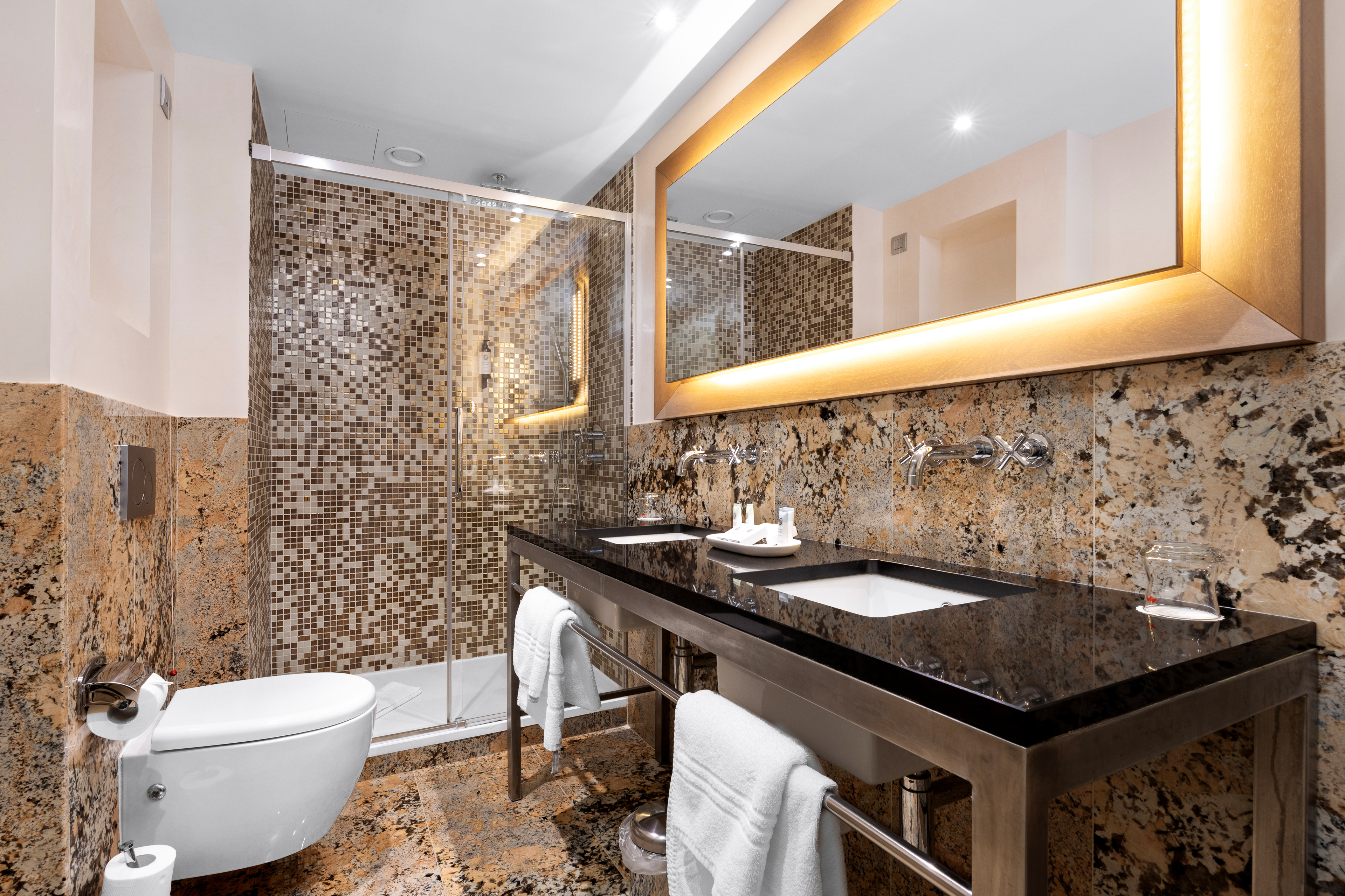 Double or Twin Executive