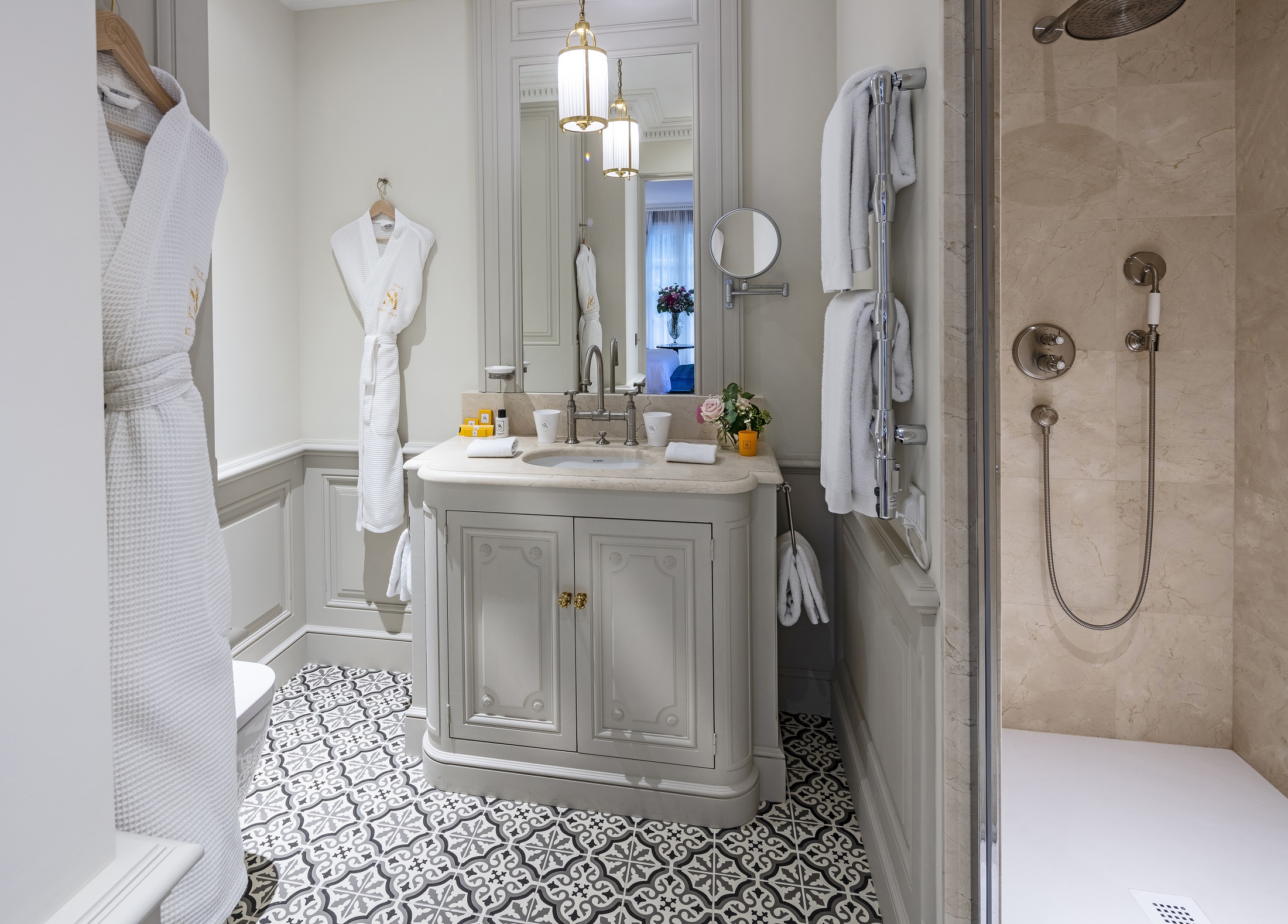 Double or Twin Deluxe