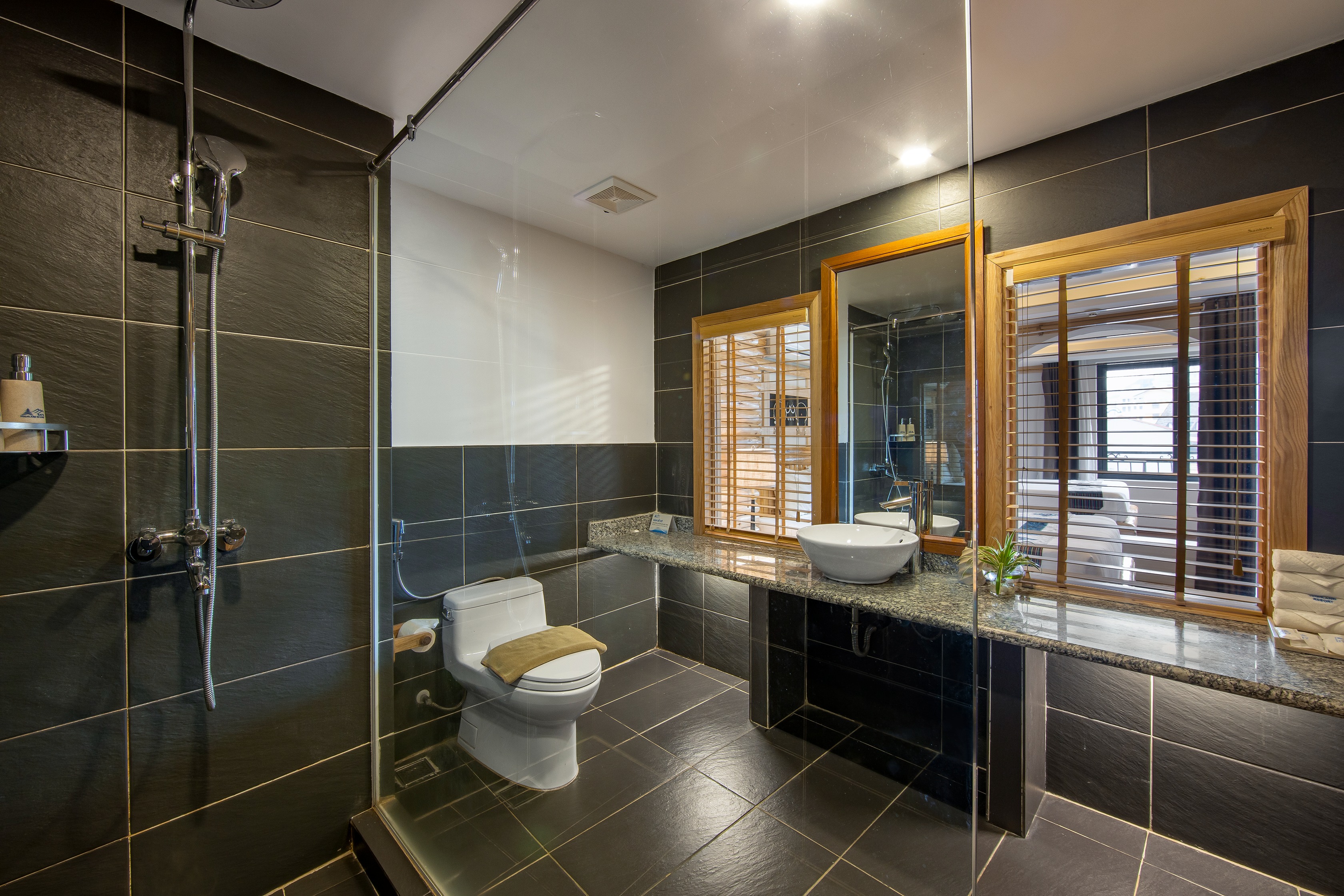 Family Room Three Beds