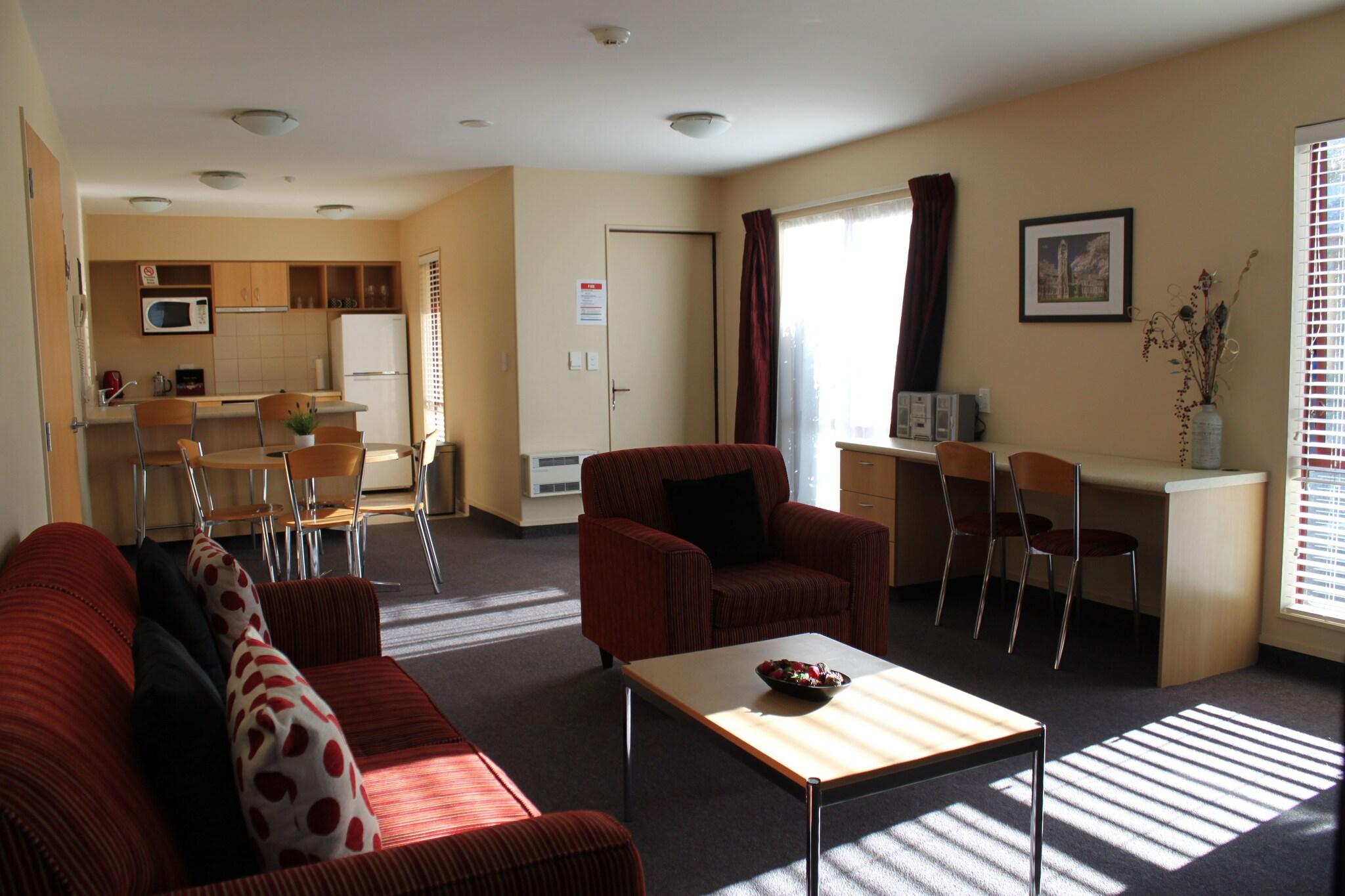 Apartment with Kitchenette