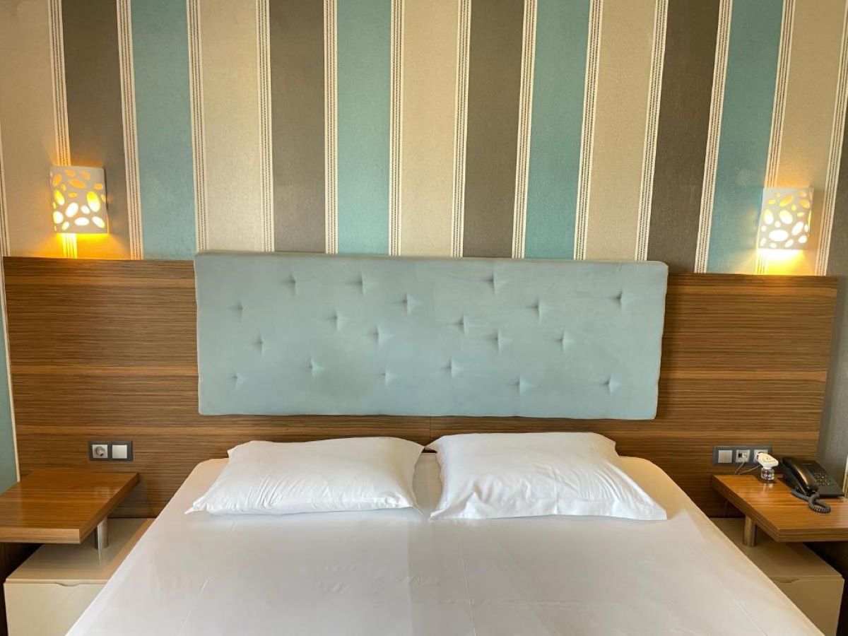 Double or Twin Deluxe Sea View