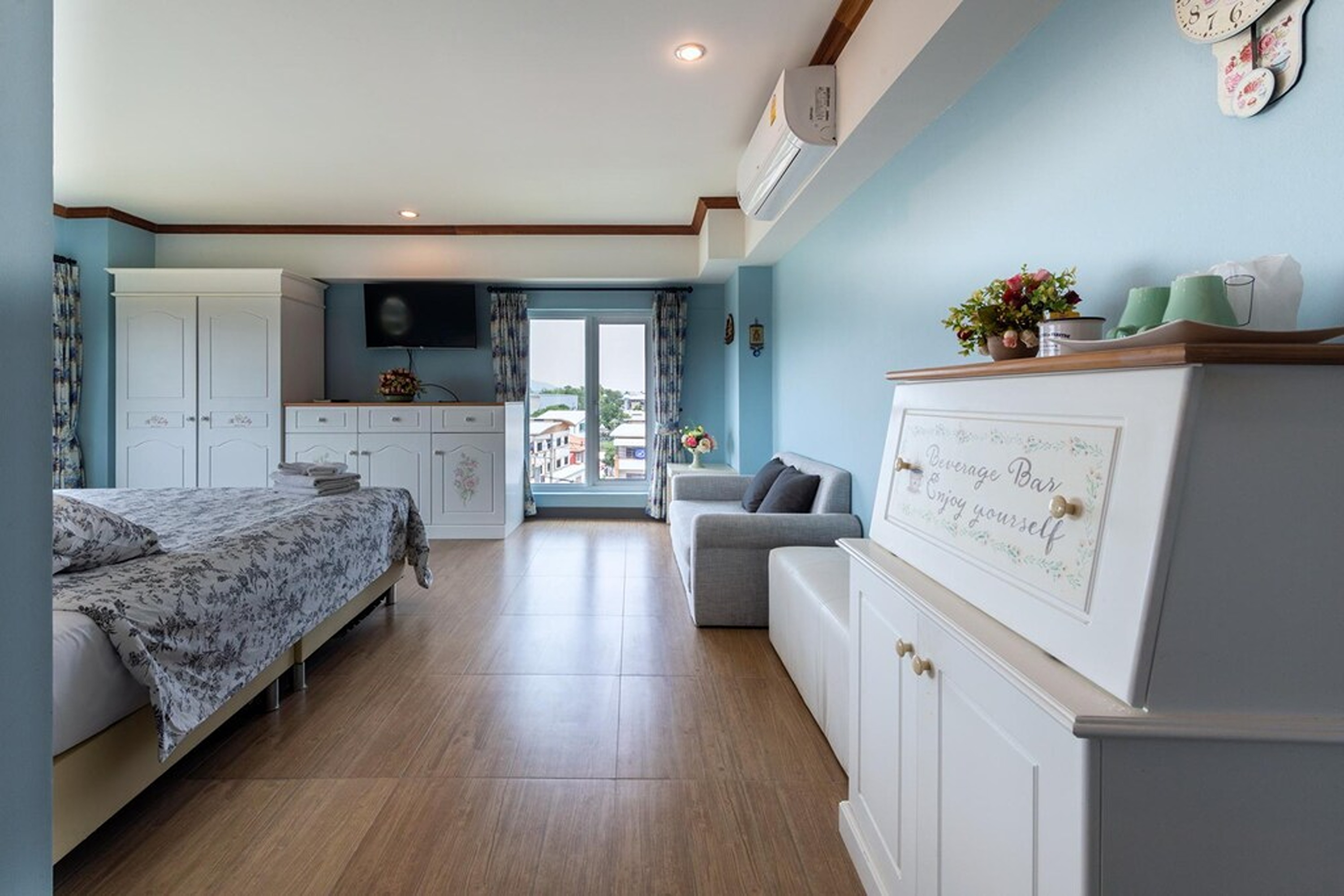 Family Room Standard