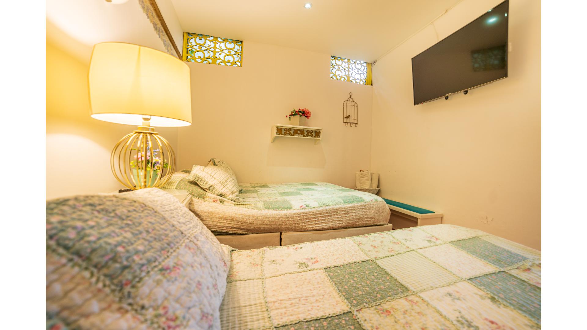 Quadruple Two Double Beds