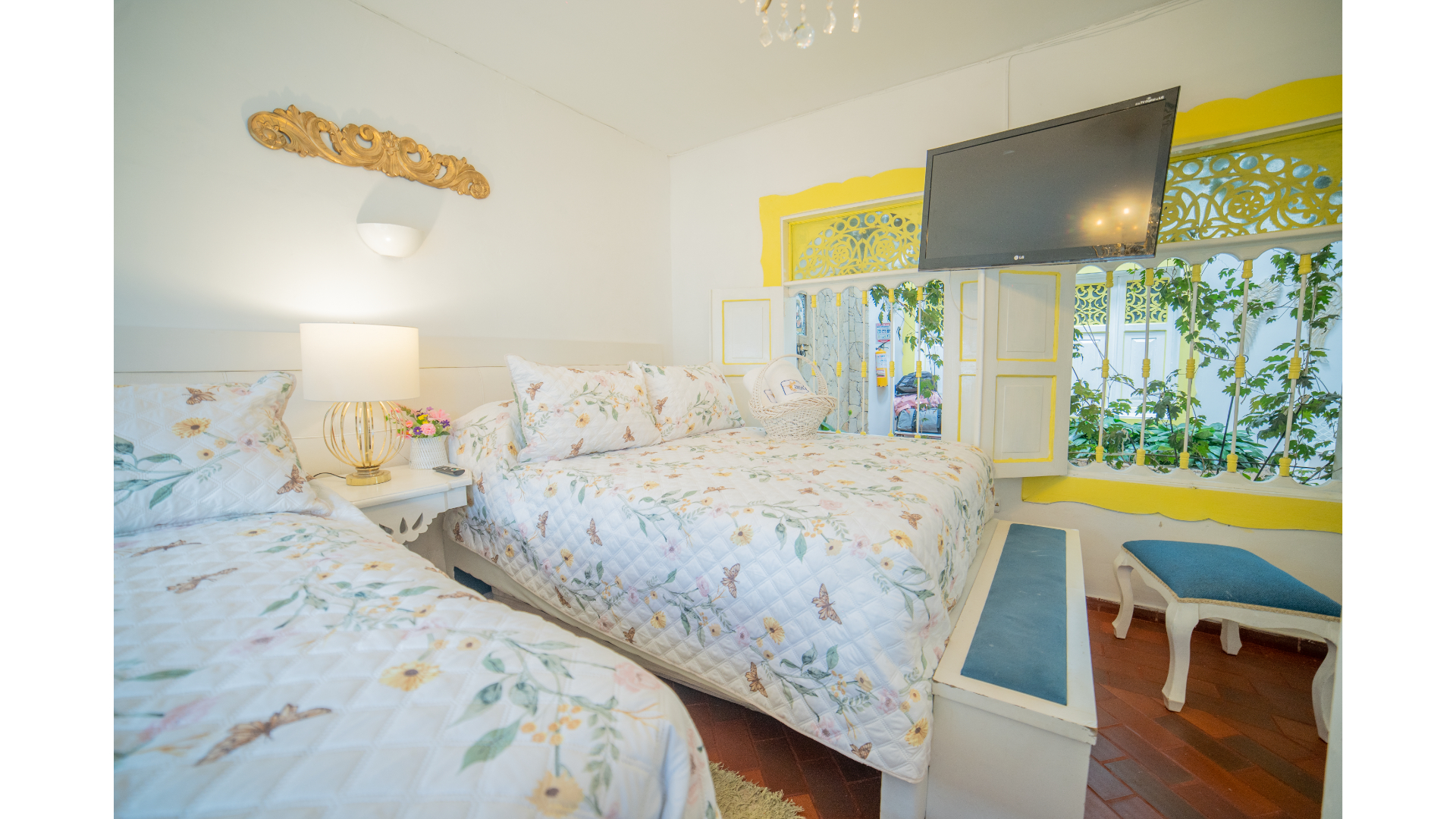 Quadruple Two Double Beds