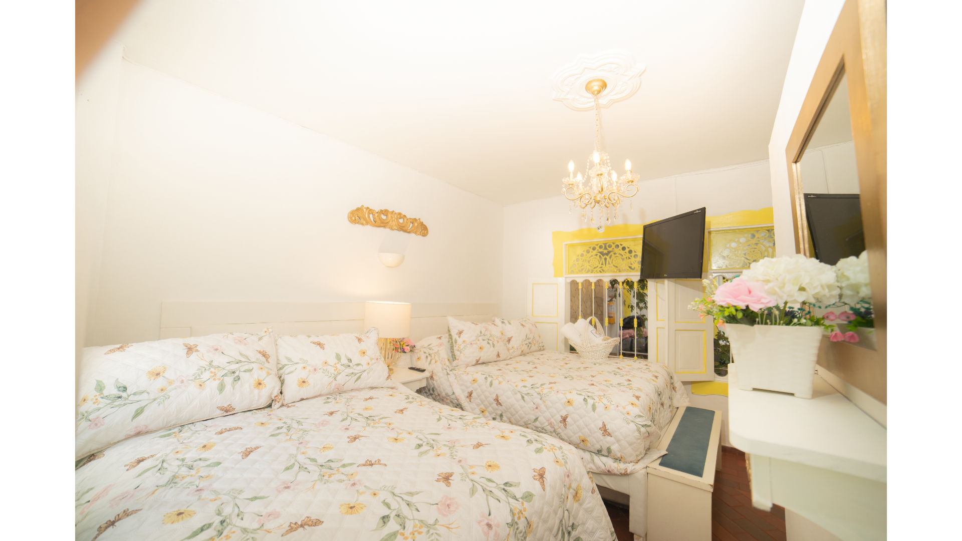 Quadruple Two Double Beds