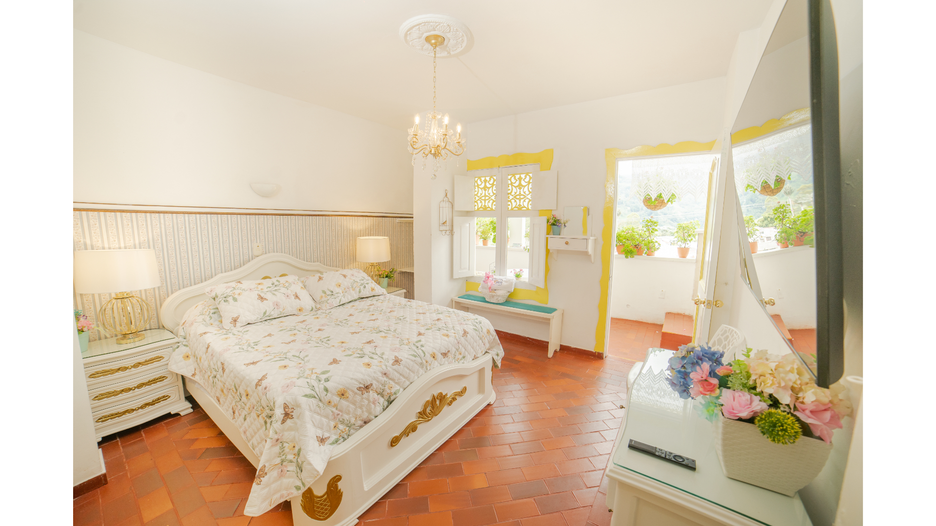 Double Queen Bed Non Smoking