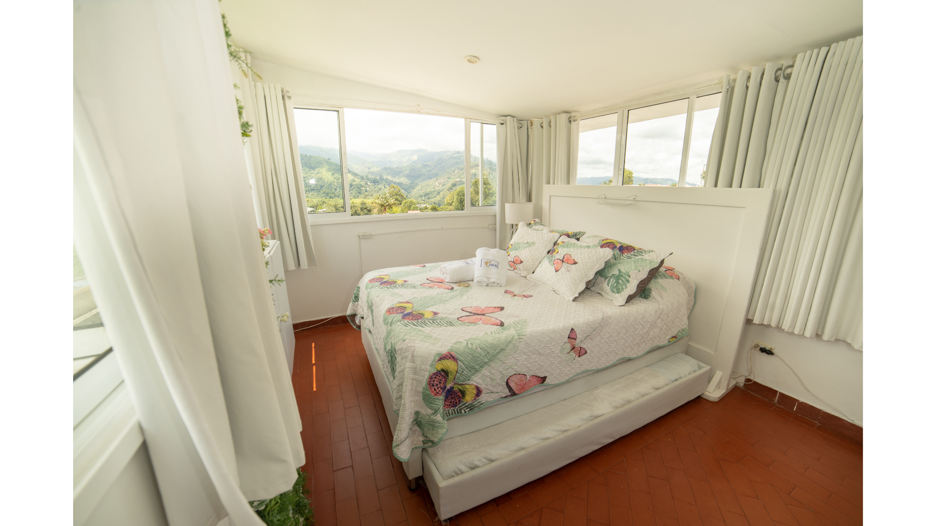 Apartment One Bedroom One Bathroom