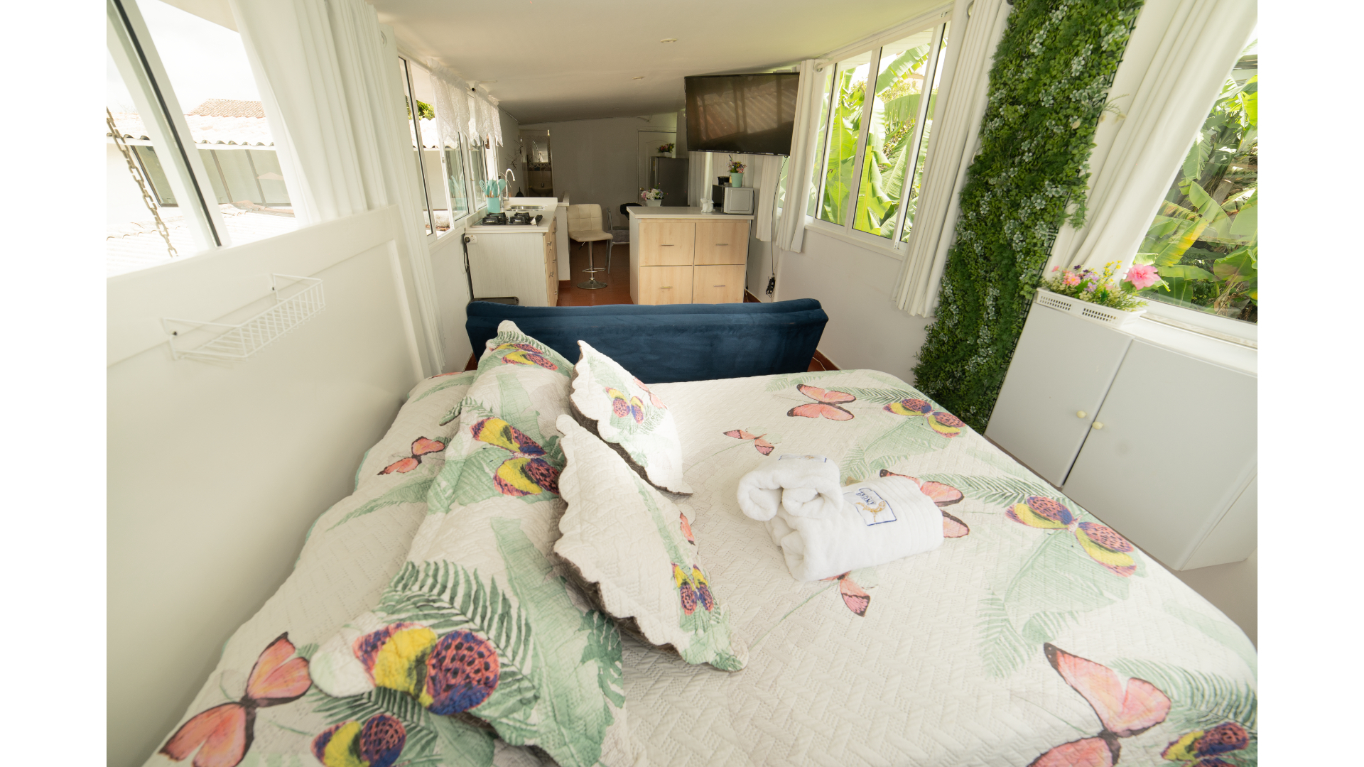 Apartment One Bedroom One Bathroom